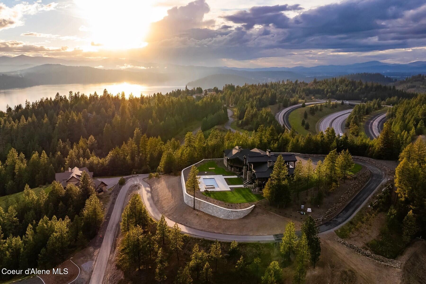 4579 E Plum RD, Coeur d'Alene