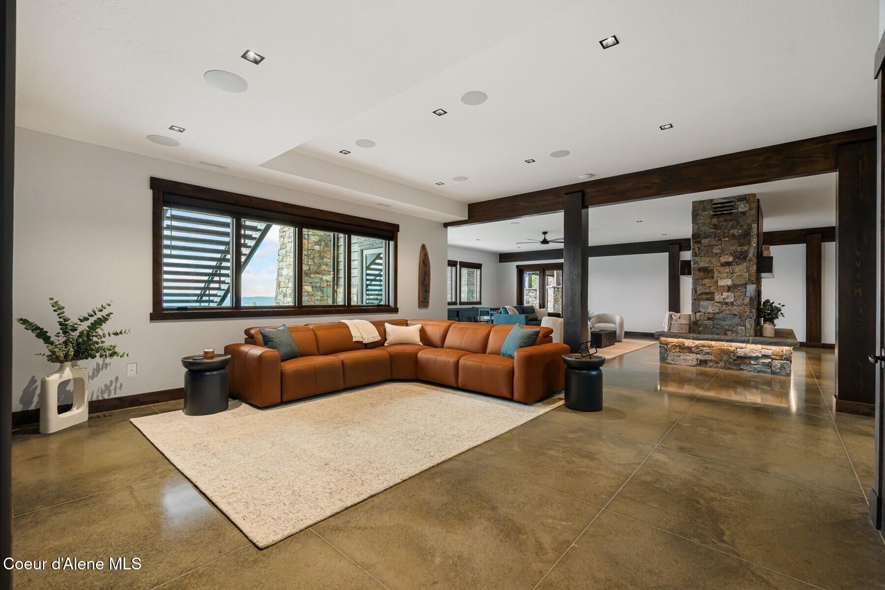 4579 E Plum RD, Coeur d'Alene