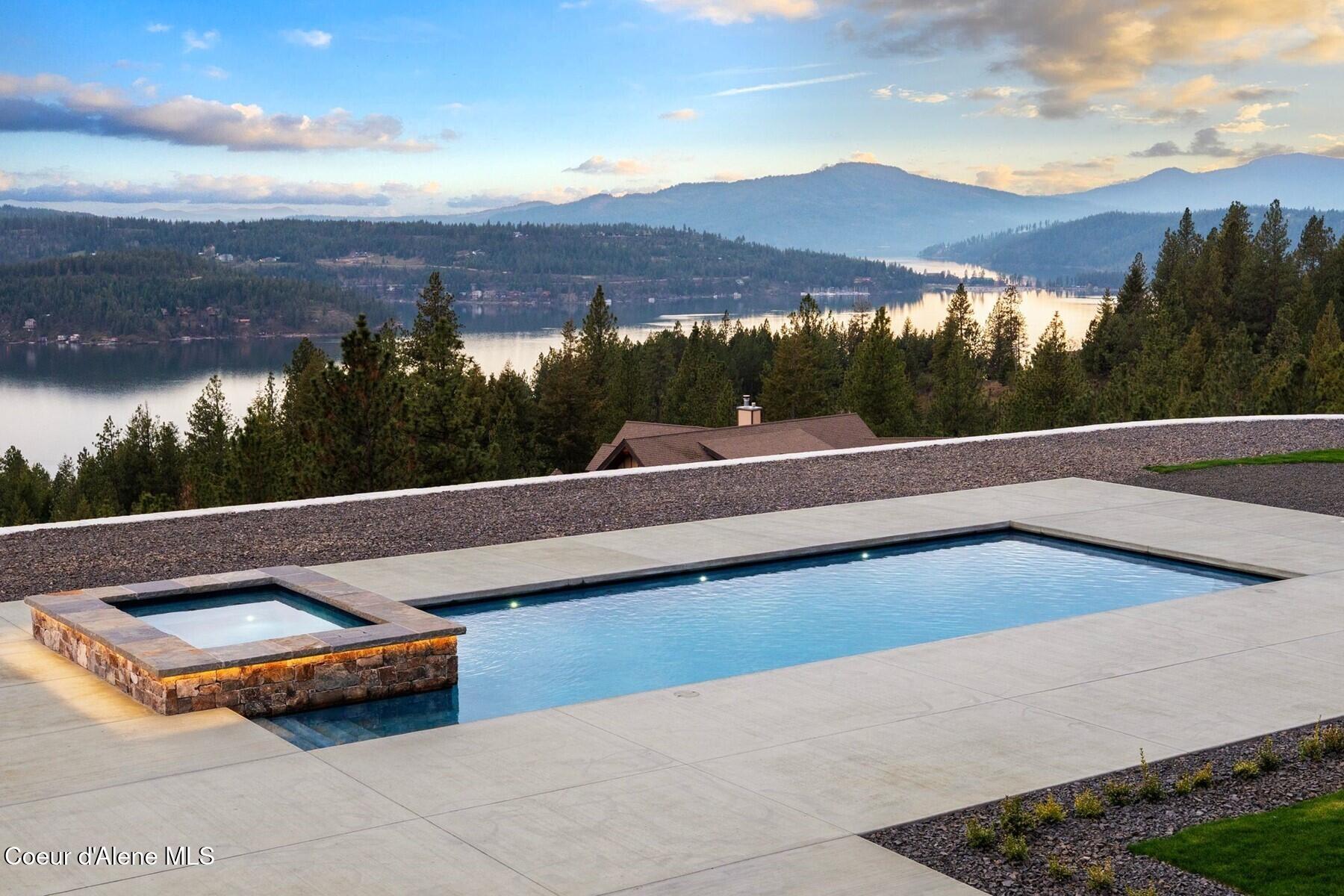 4579 E Plum RD, Coeur d'Alene