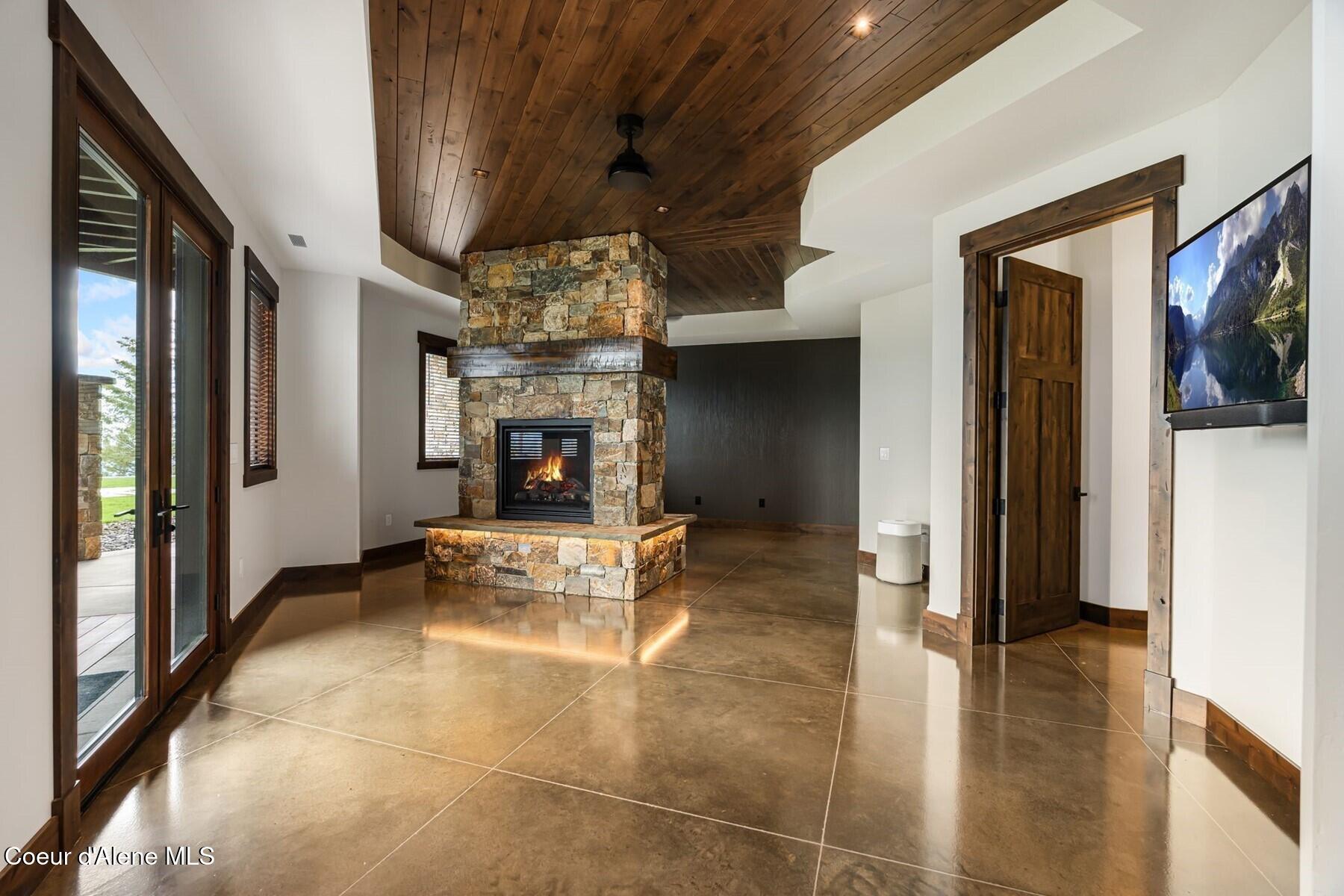 4579 E Plum RD, Coeur d'Alene