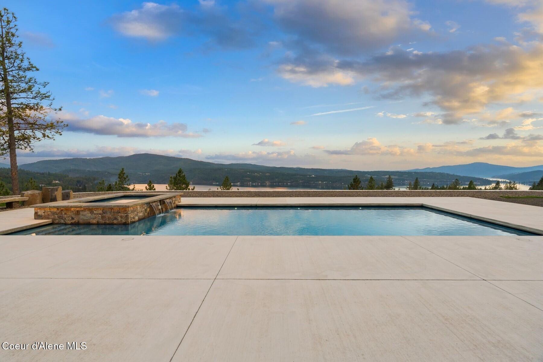 4579 E Plum RD, Coeur d'Alene
