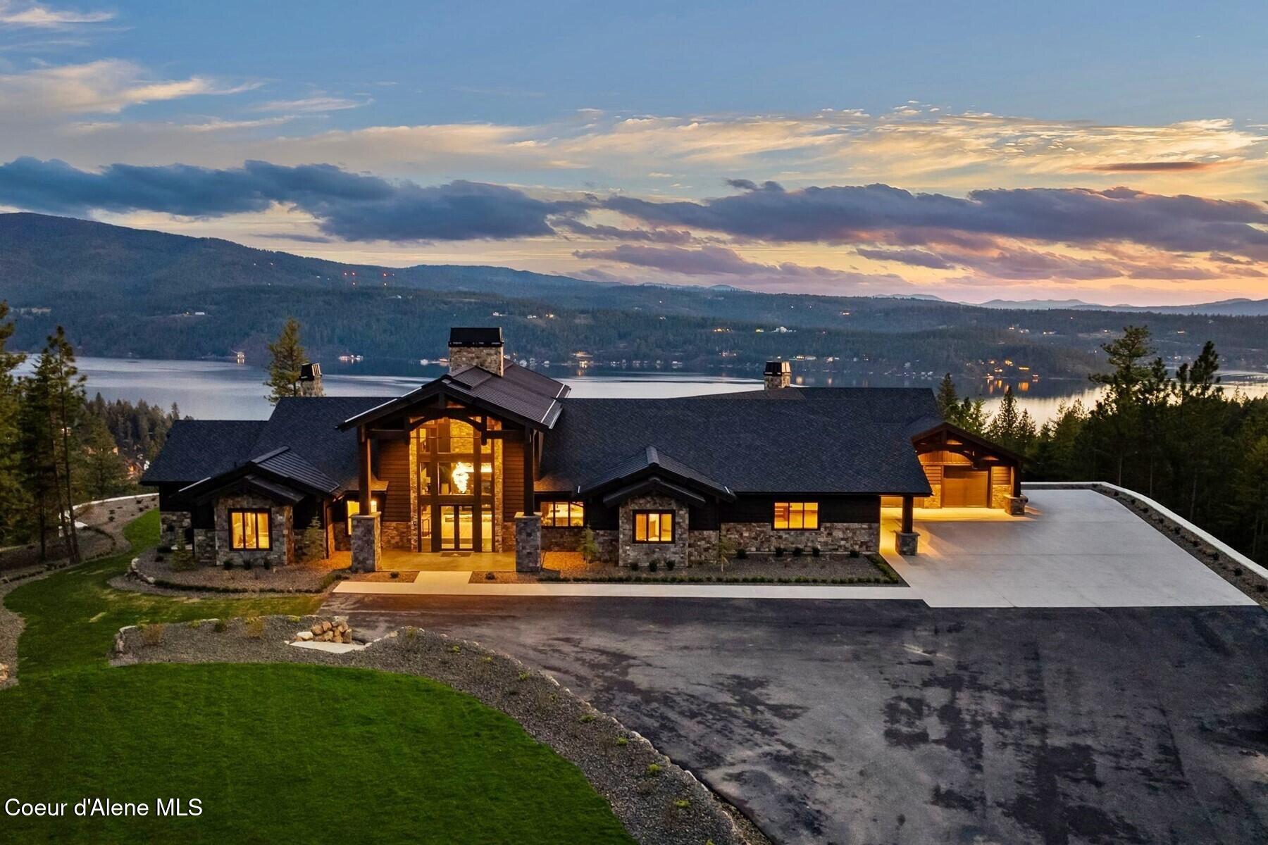 4579 E Plum RD, Coeur d'Alene