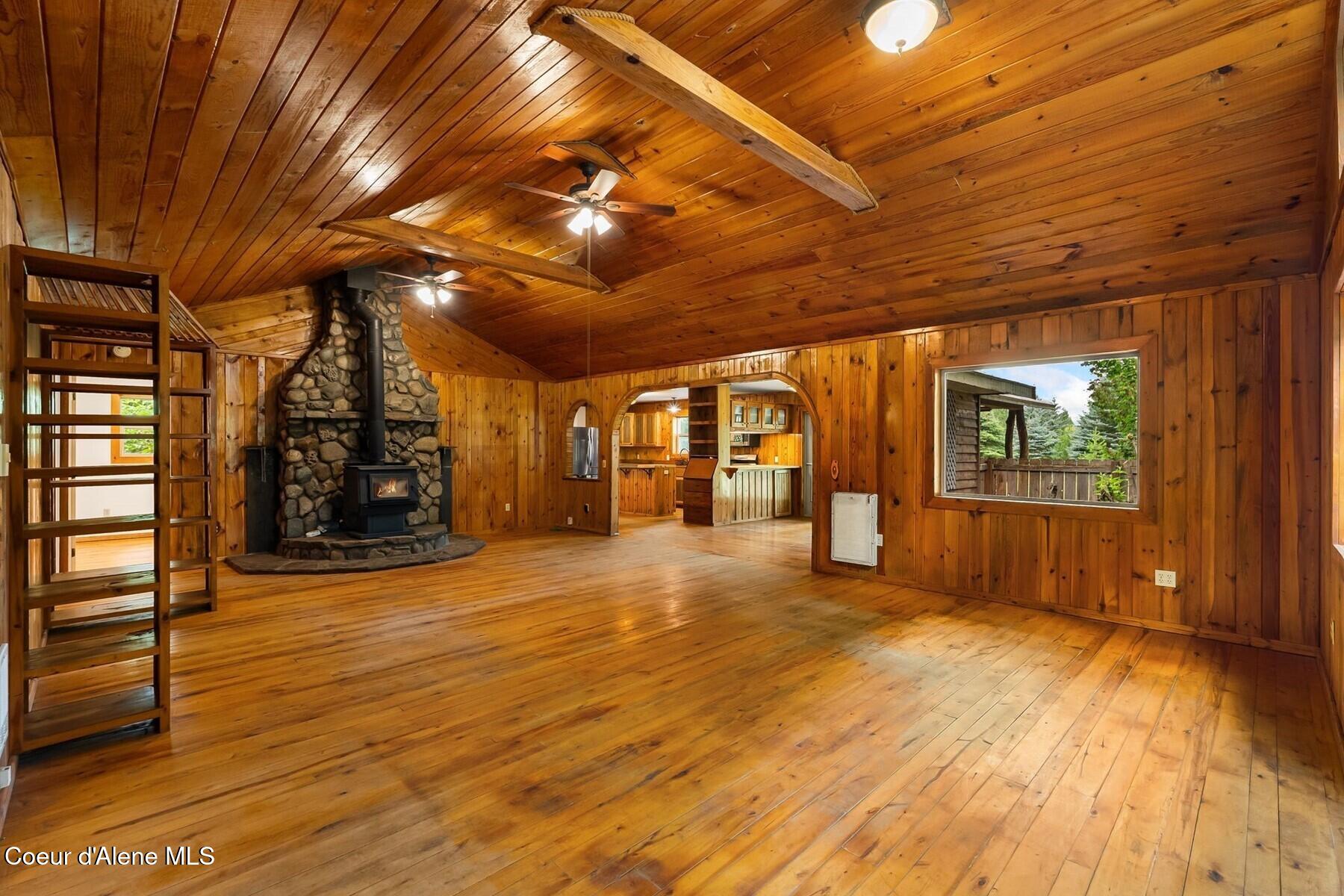 279 Tower Rd