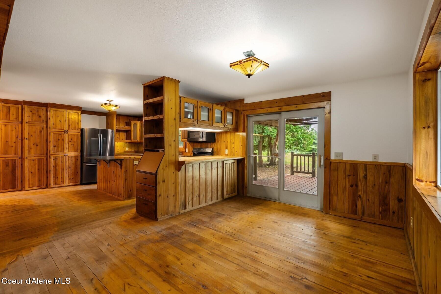 279 Tower Rd