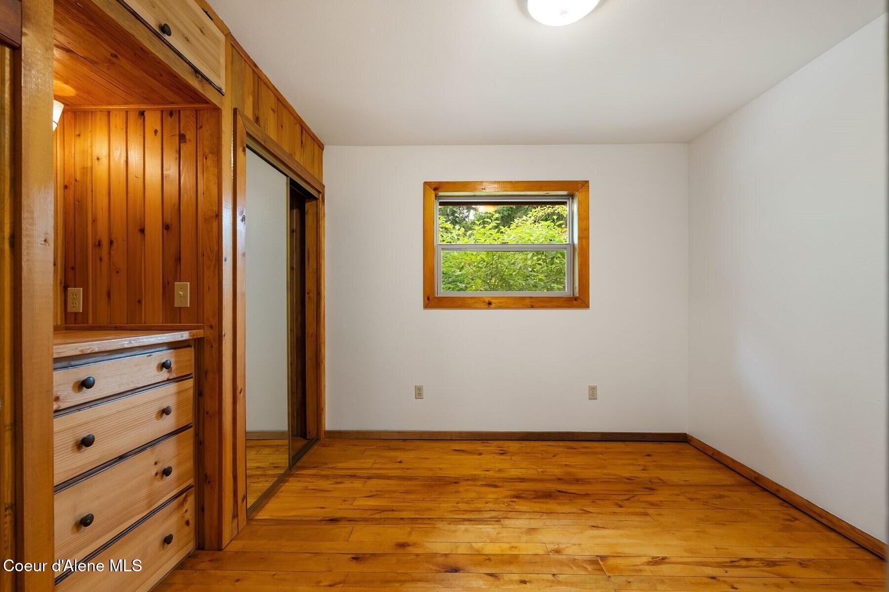 279 Tower Rd