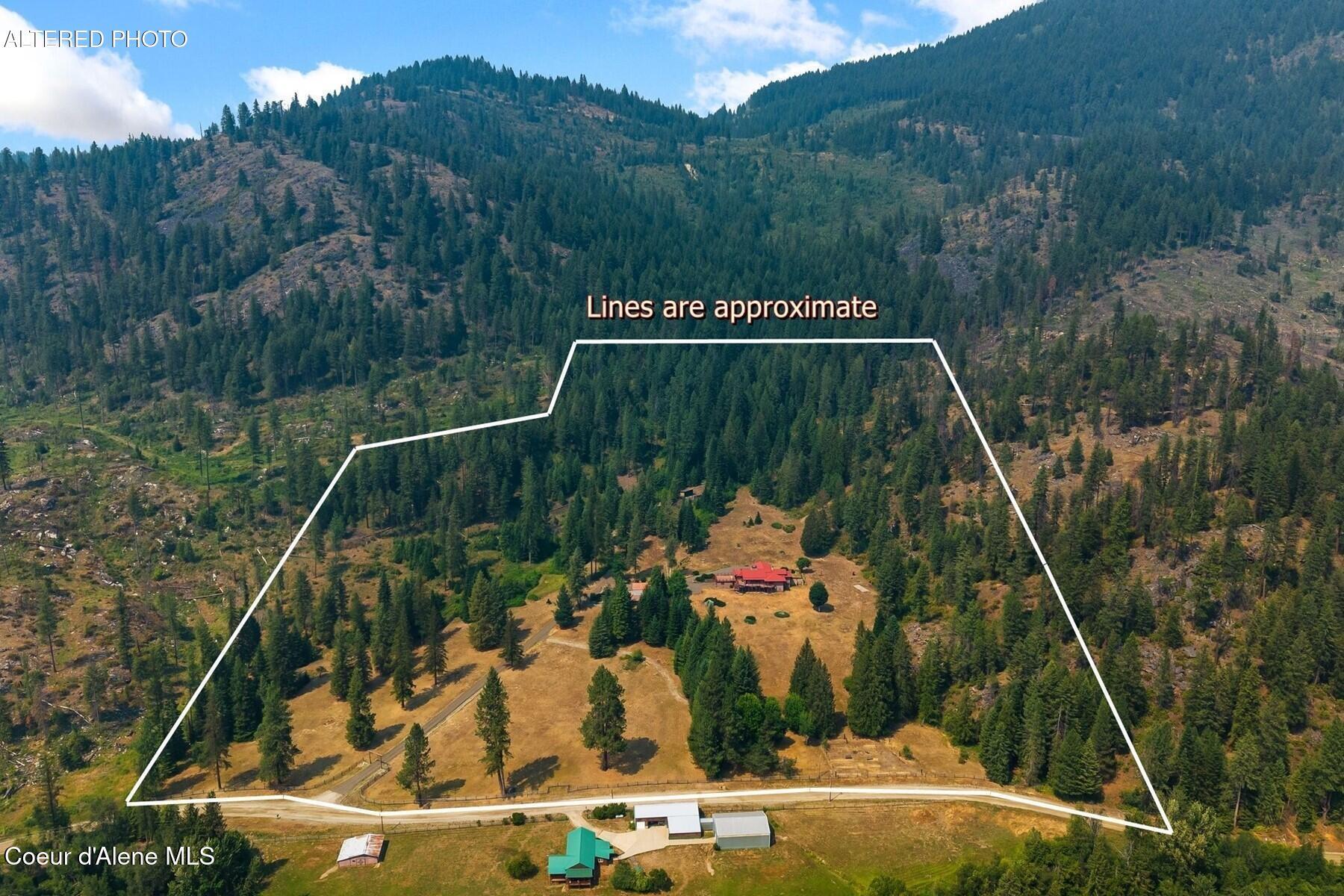 887 Blue Lake Rd