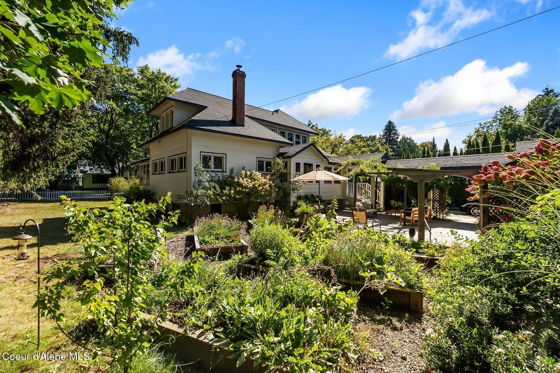 701 N 6th Ave