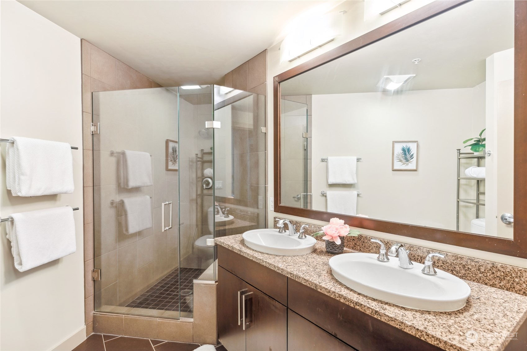 910 Lenora Street Unit: S907
