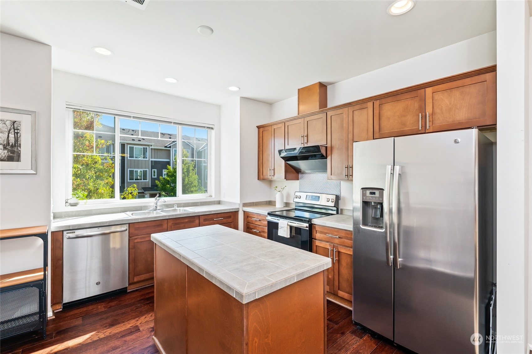 3427 30th Drive