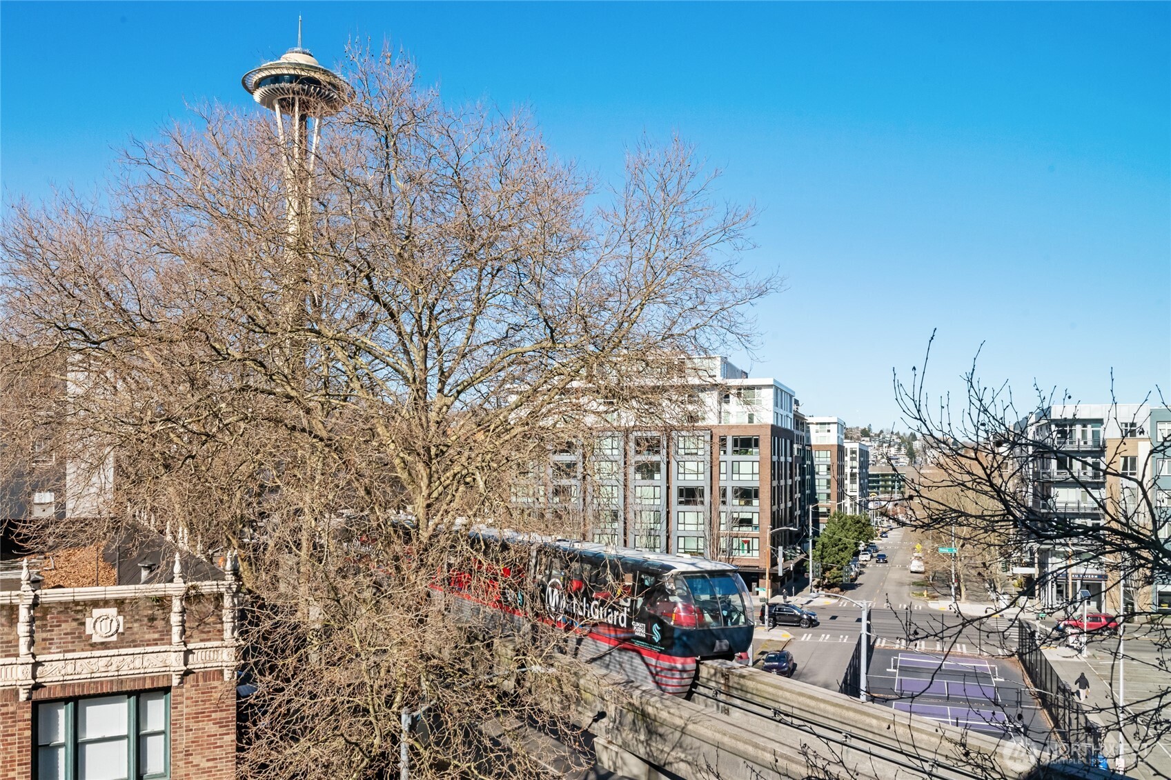 425 Vine Street Unit: 608