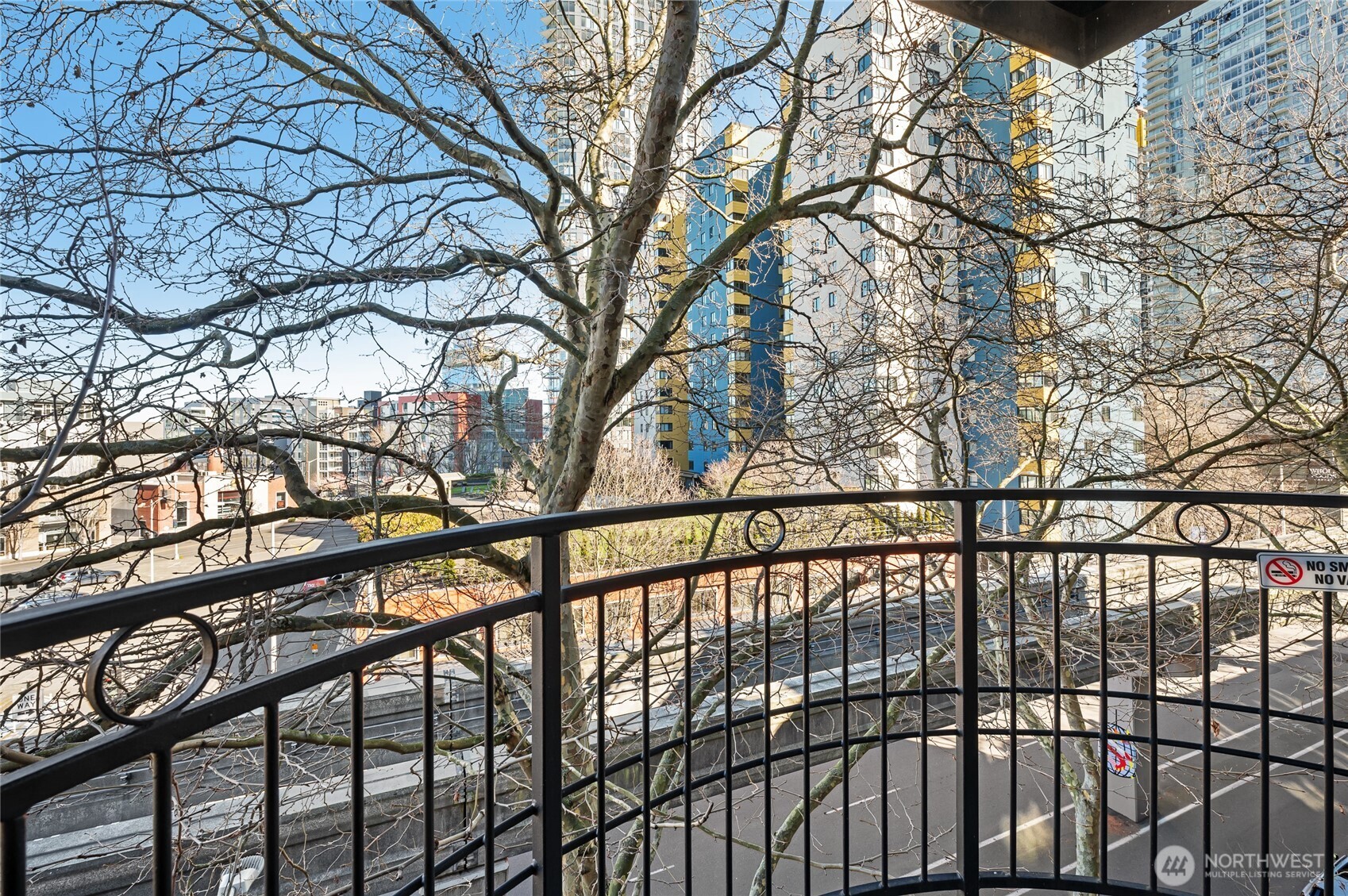 425 Vine Street Unit: 608