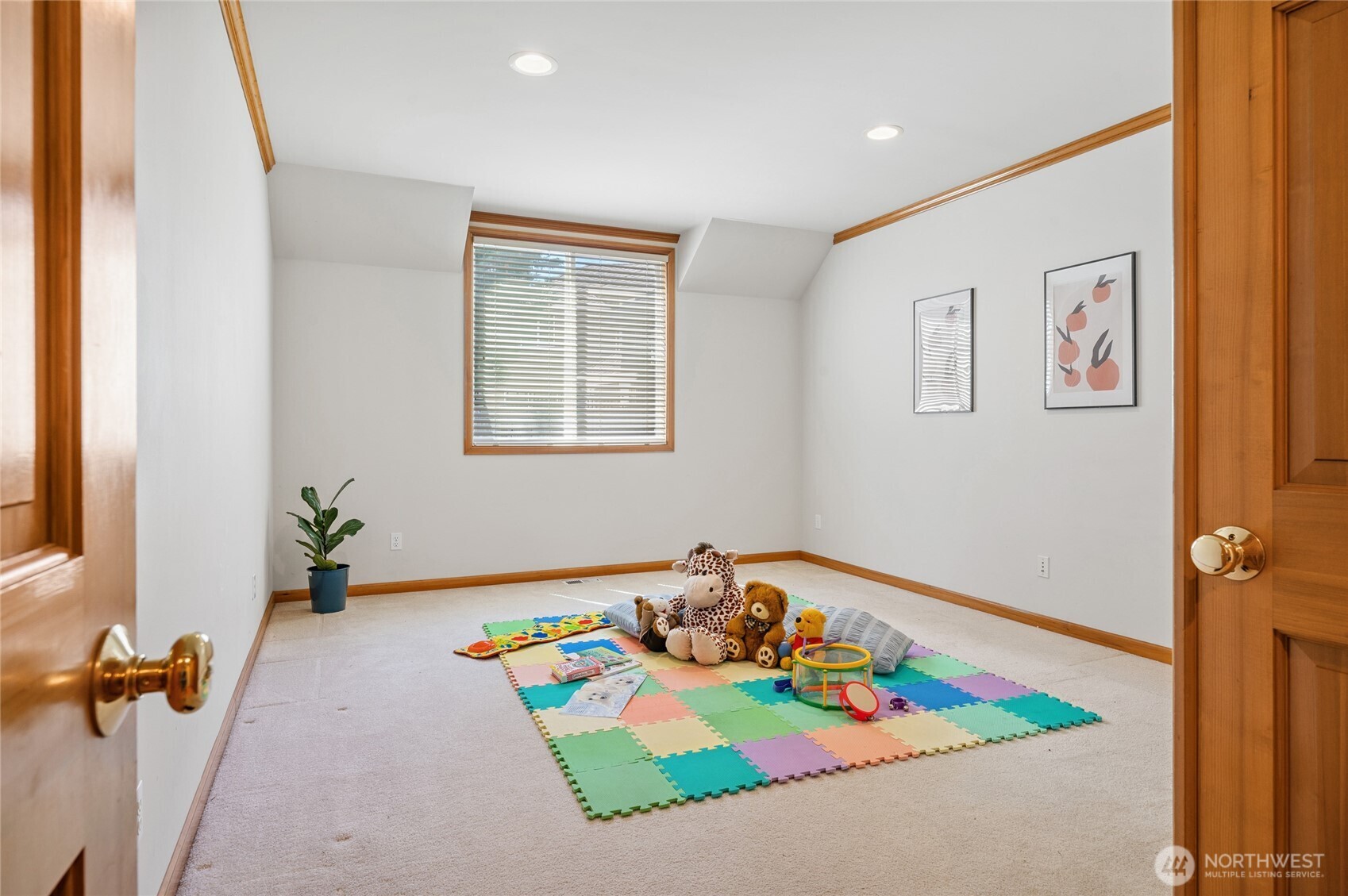 1104 268th Way SE