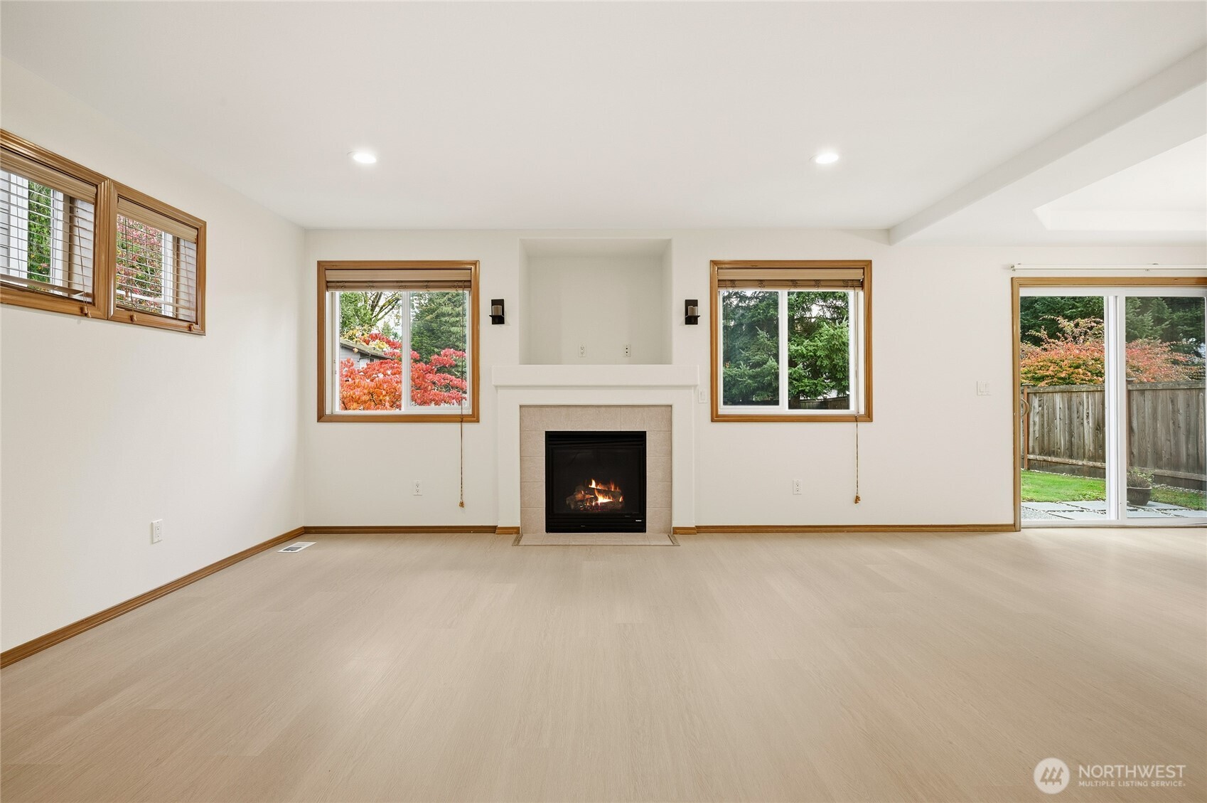 14019 52nd Avenue W Unit: B