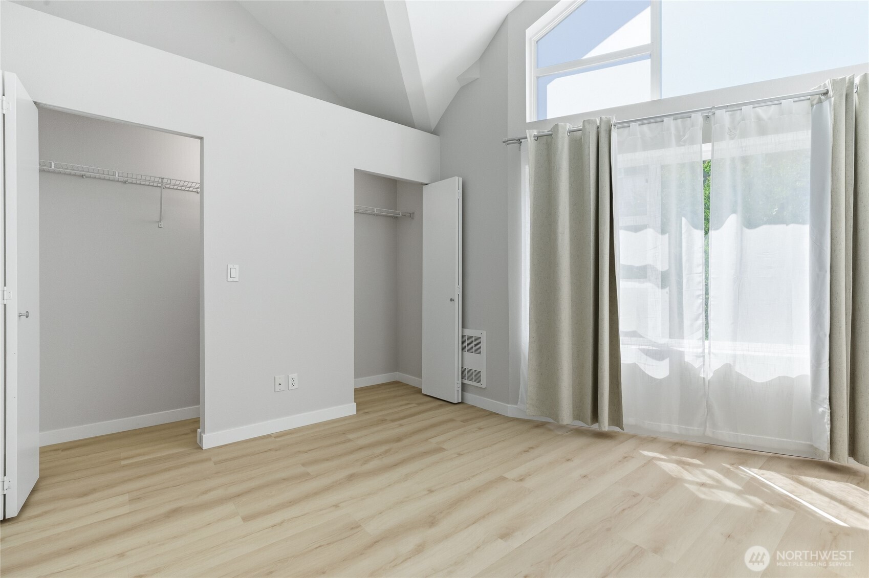 15200 NE 81st Way Unit: 106