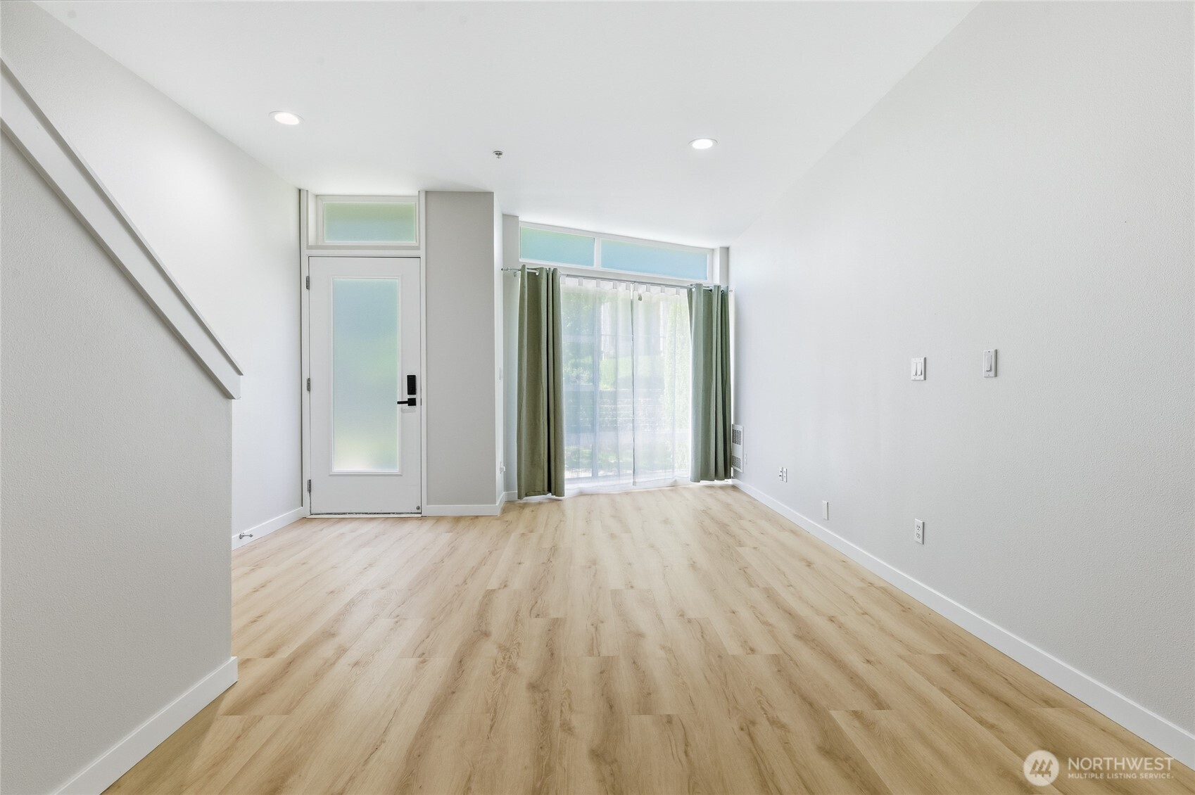 15200 NE 81st Way Unit: 106