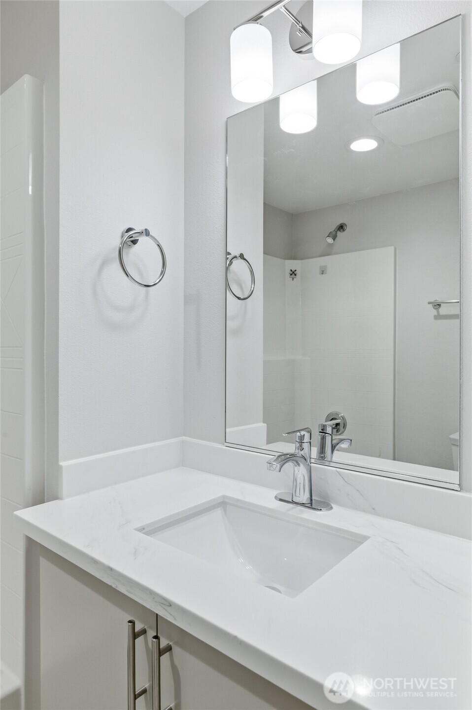15200 NE 81st Way Unit: 106