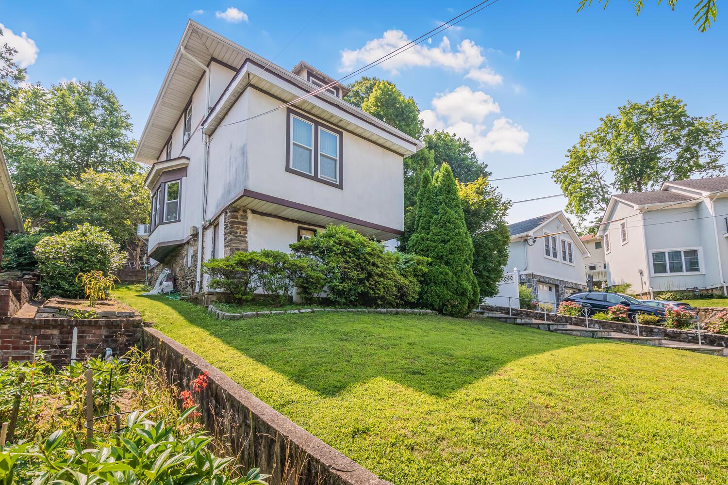 7 Elaine Terrace