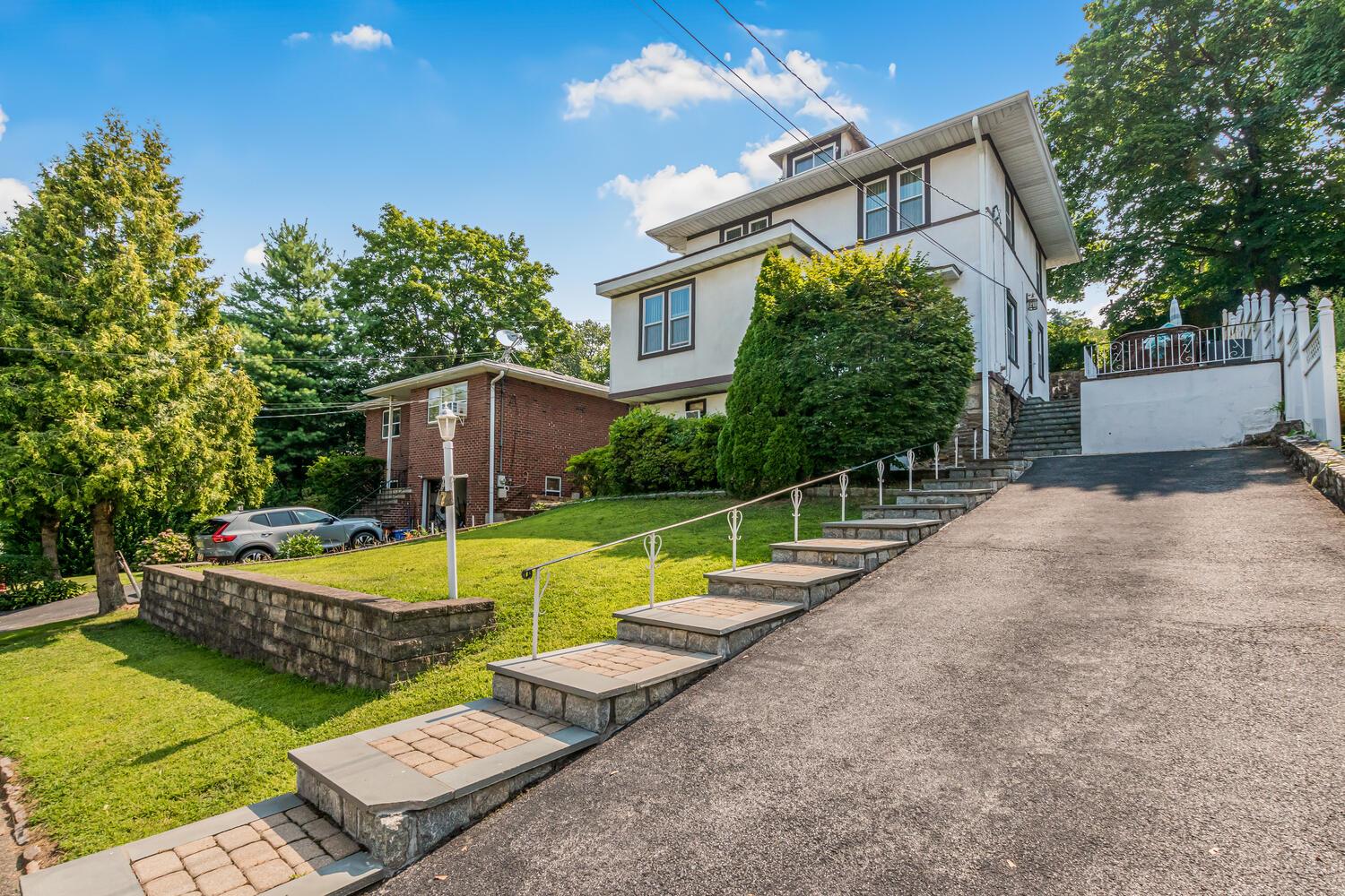 7 Elaine Terrace