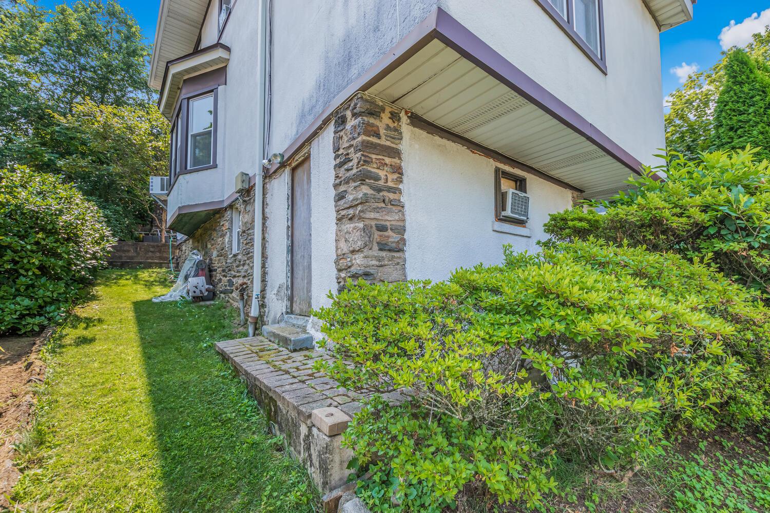 7 Elaine Terrace