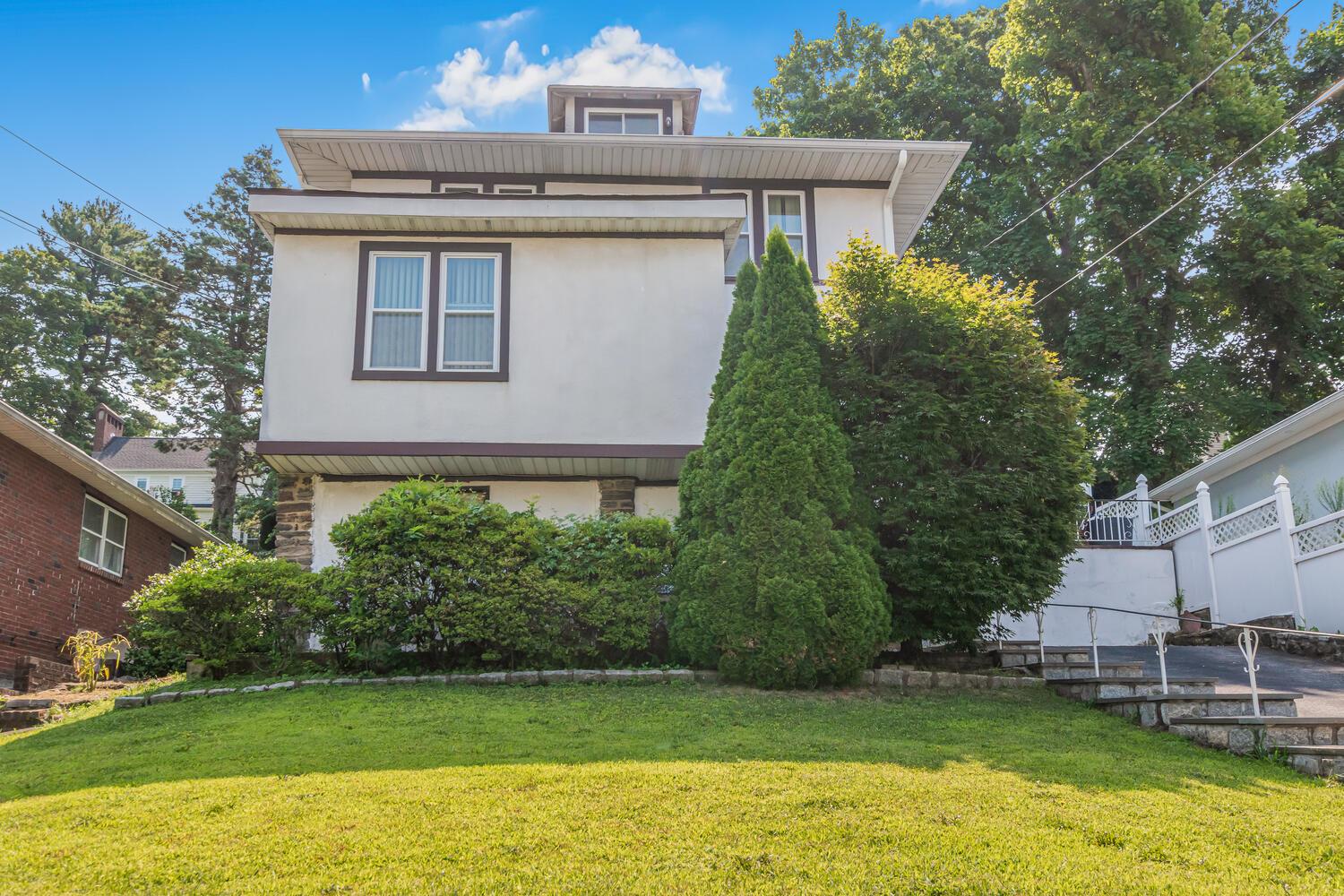 7 Elaine Terrace