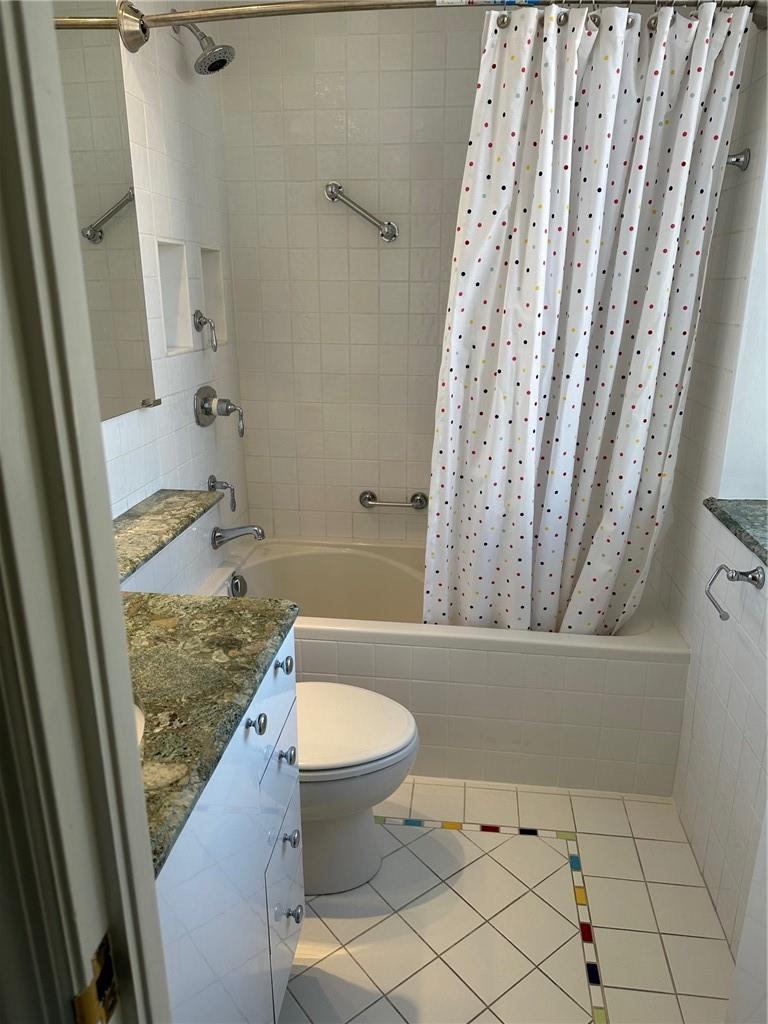 515 E 79 Street Unit: 19A