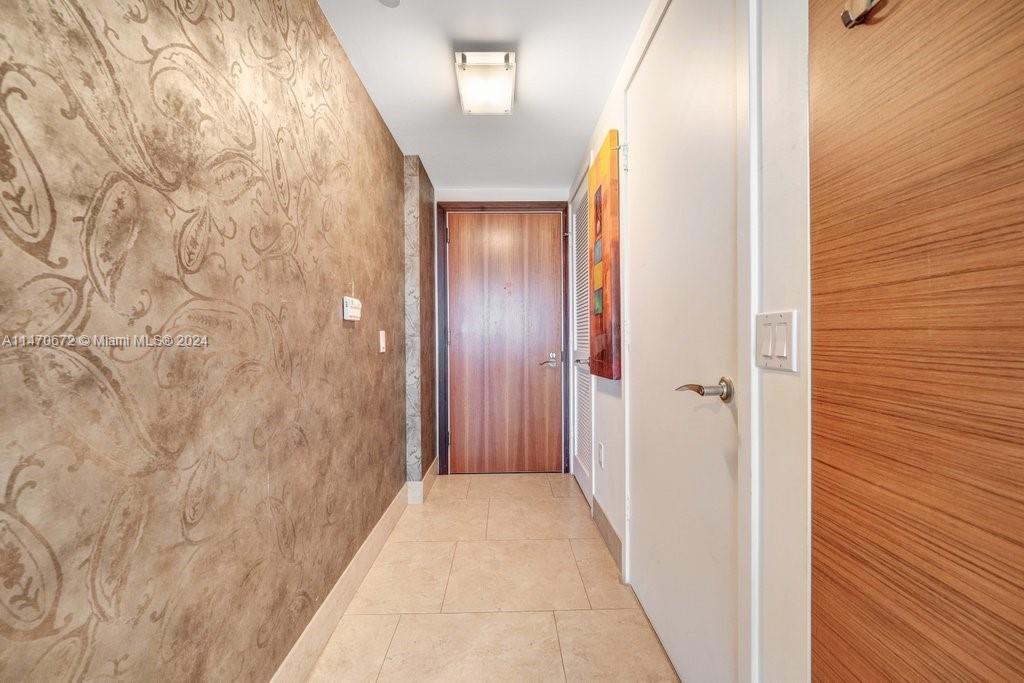 5875 COLLINS AV # 703
