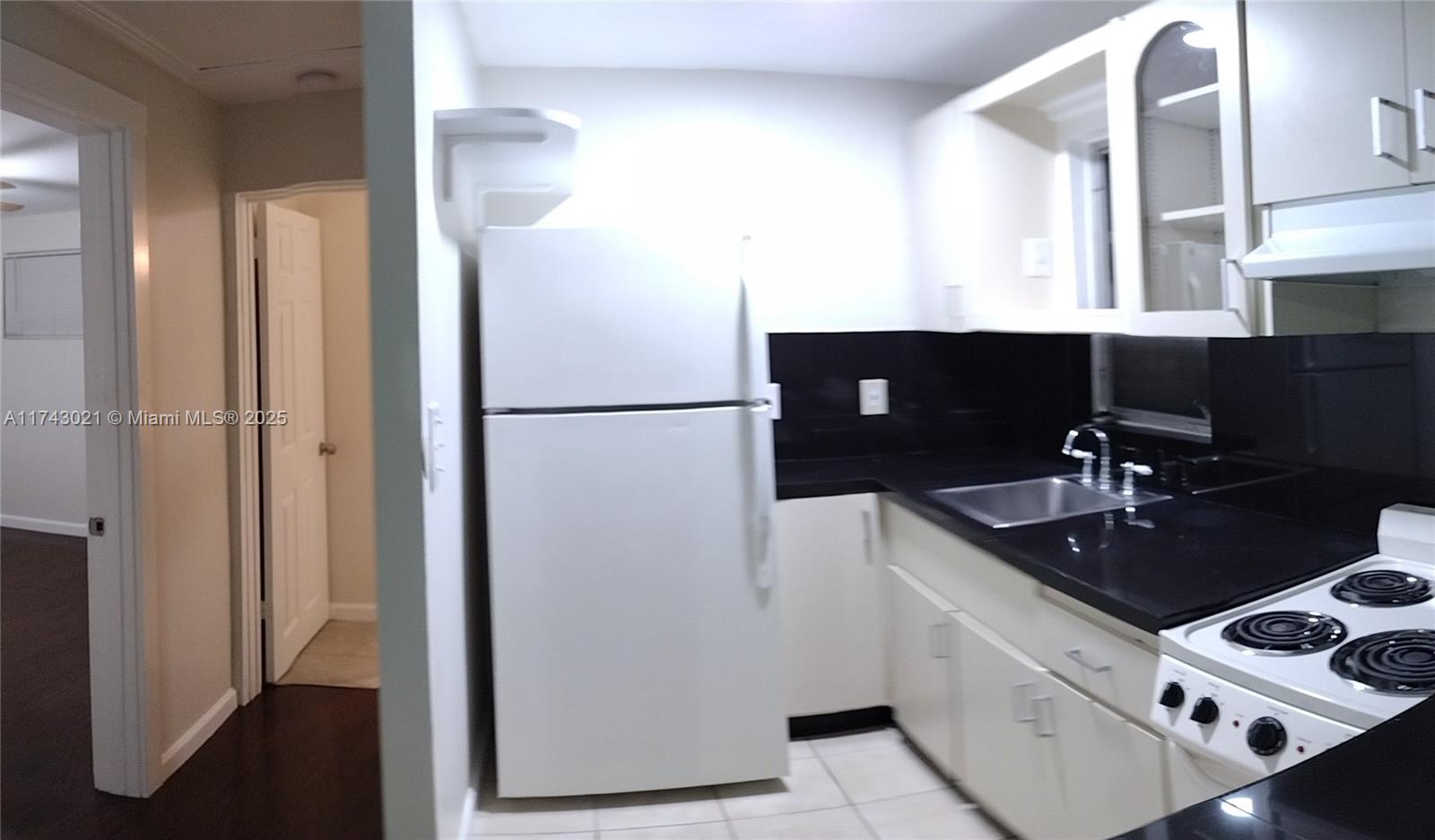 1408 SW 19th Ter