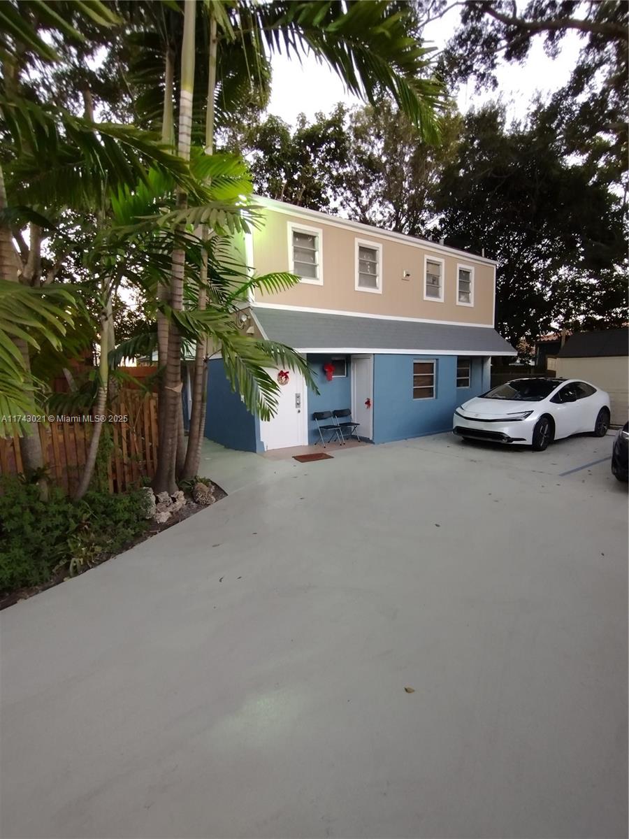 1408 SW 19th Ter