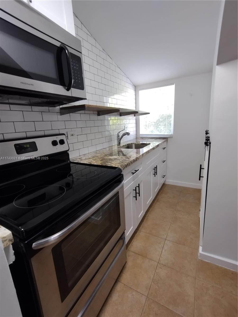 1408 SW 19th Ter