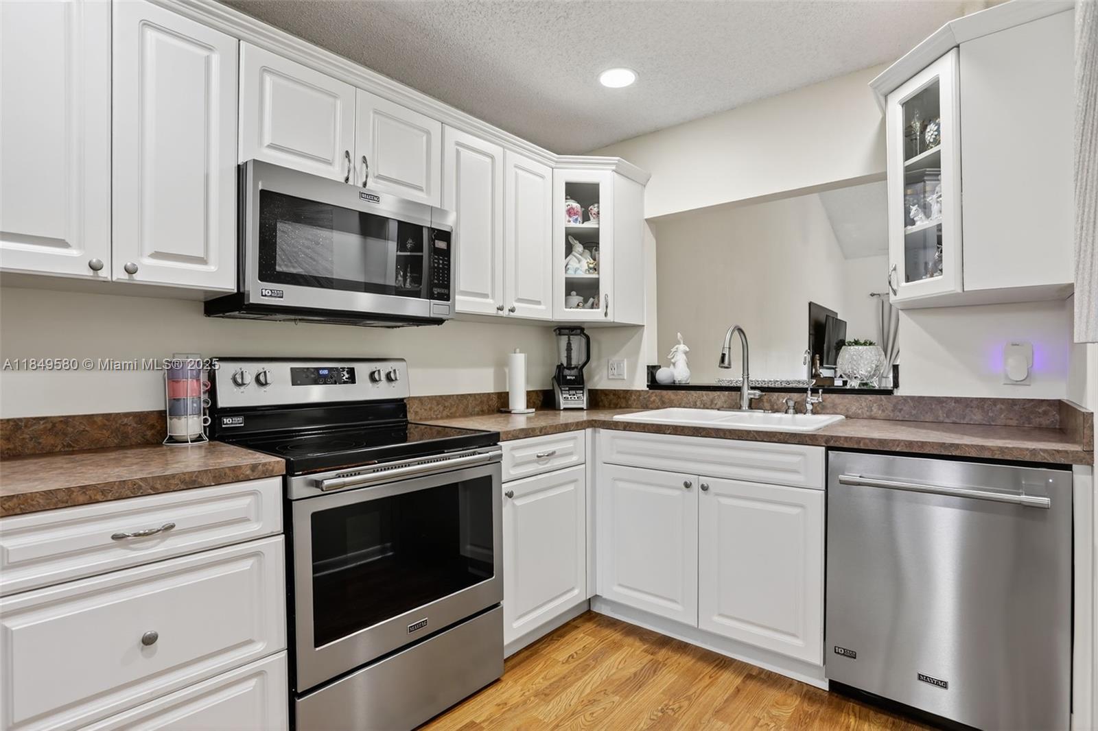 4149 S Pine Island Rd