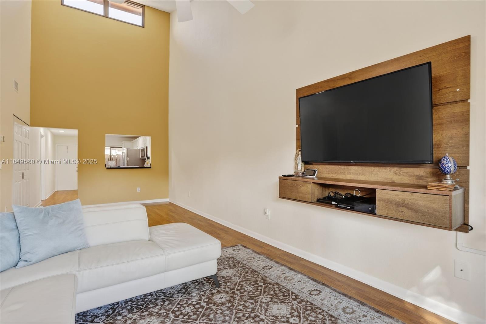 4149 S Pine Island Rd