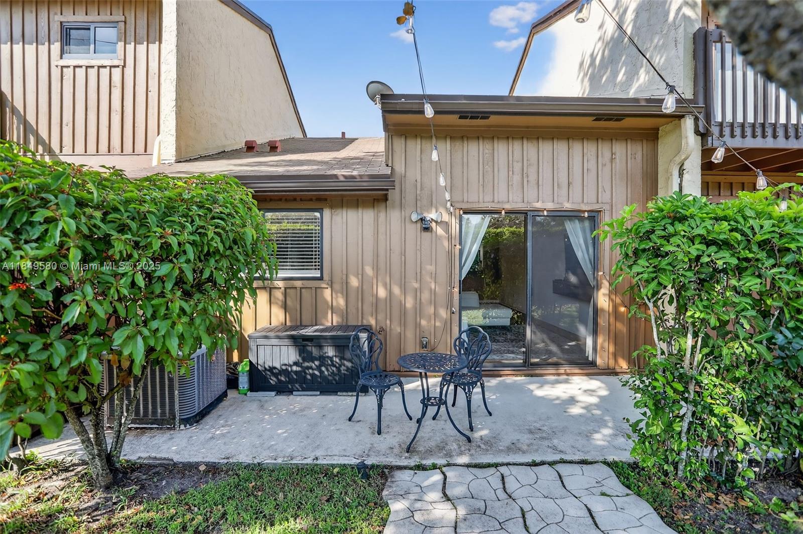 4149 S Pine Island Rd