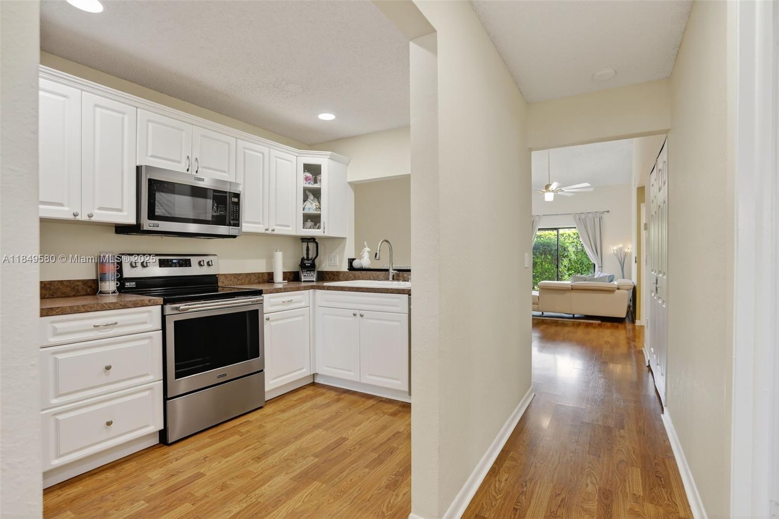 4149 S Pine Island Rd