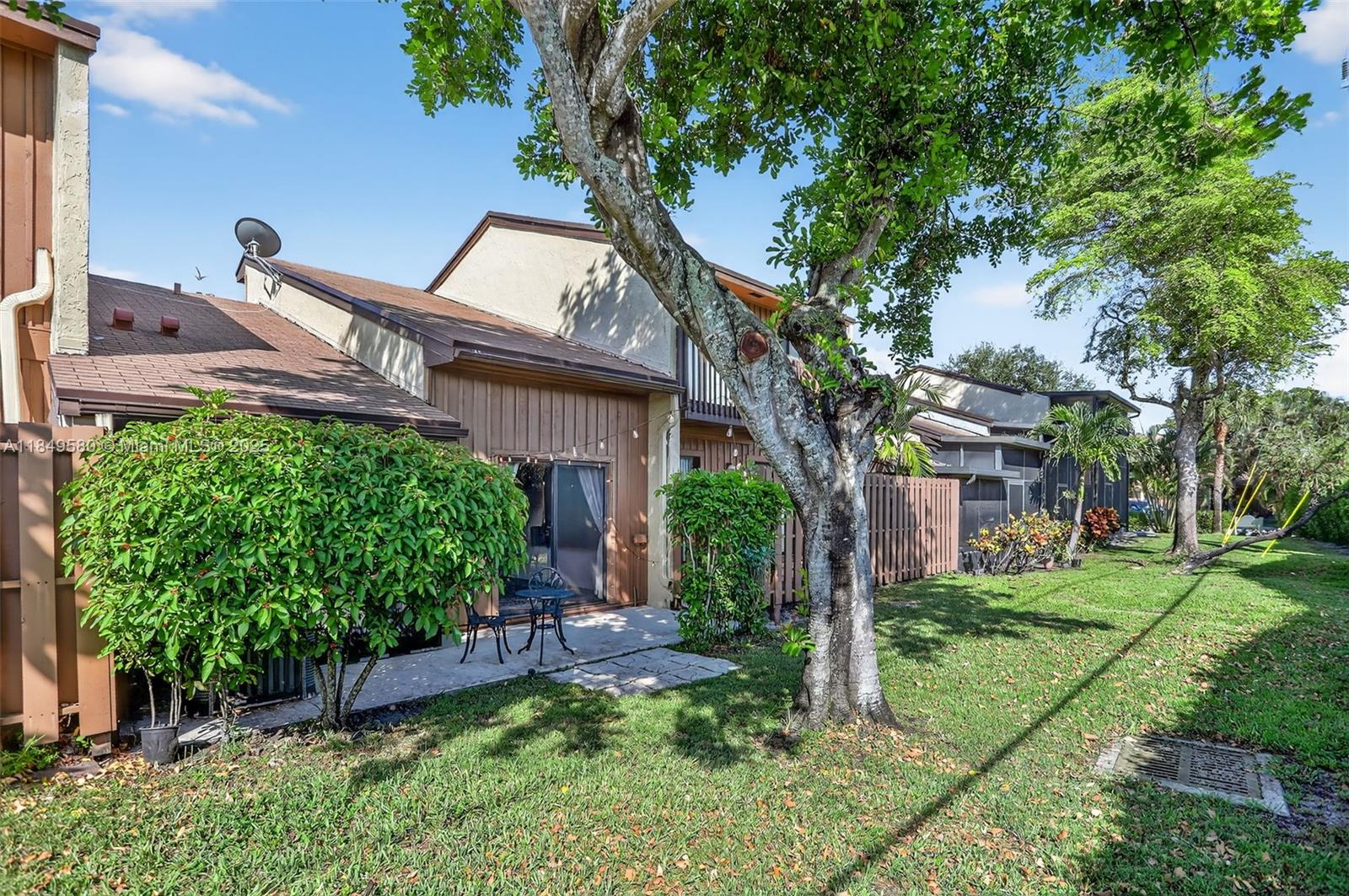 4149 S Pine Island Rd