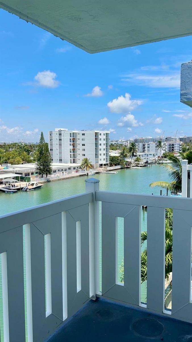 7900 Tatum Waterway Dr # 508