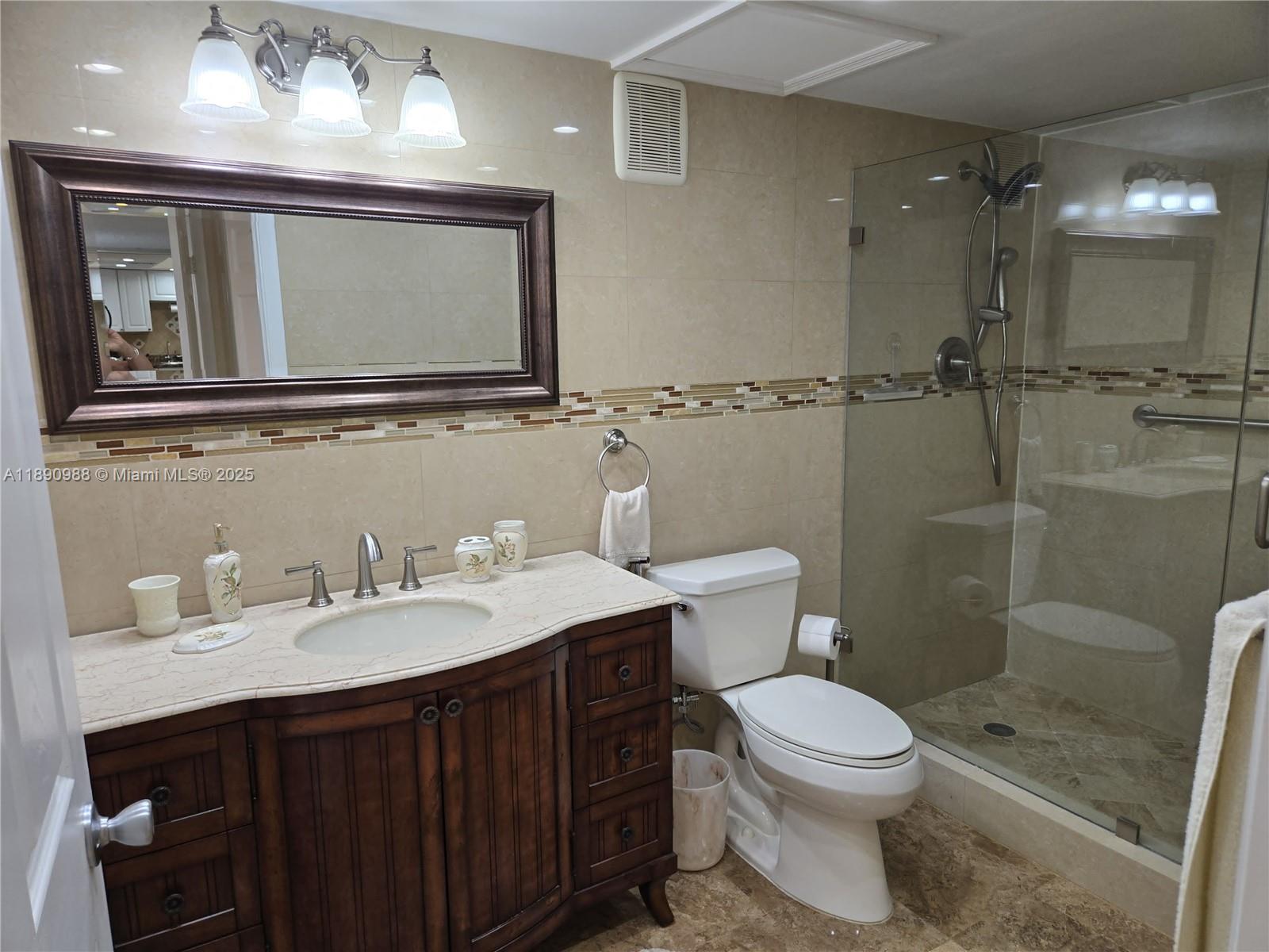 16251 Golf Club Rd # 211
