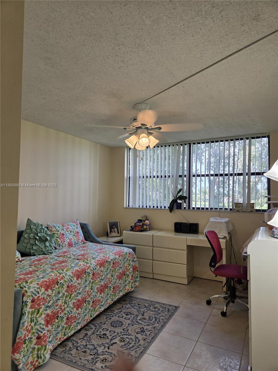16251 Golf Club Rd # 211