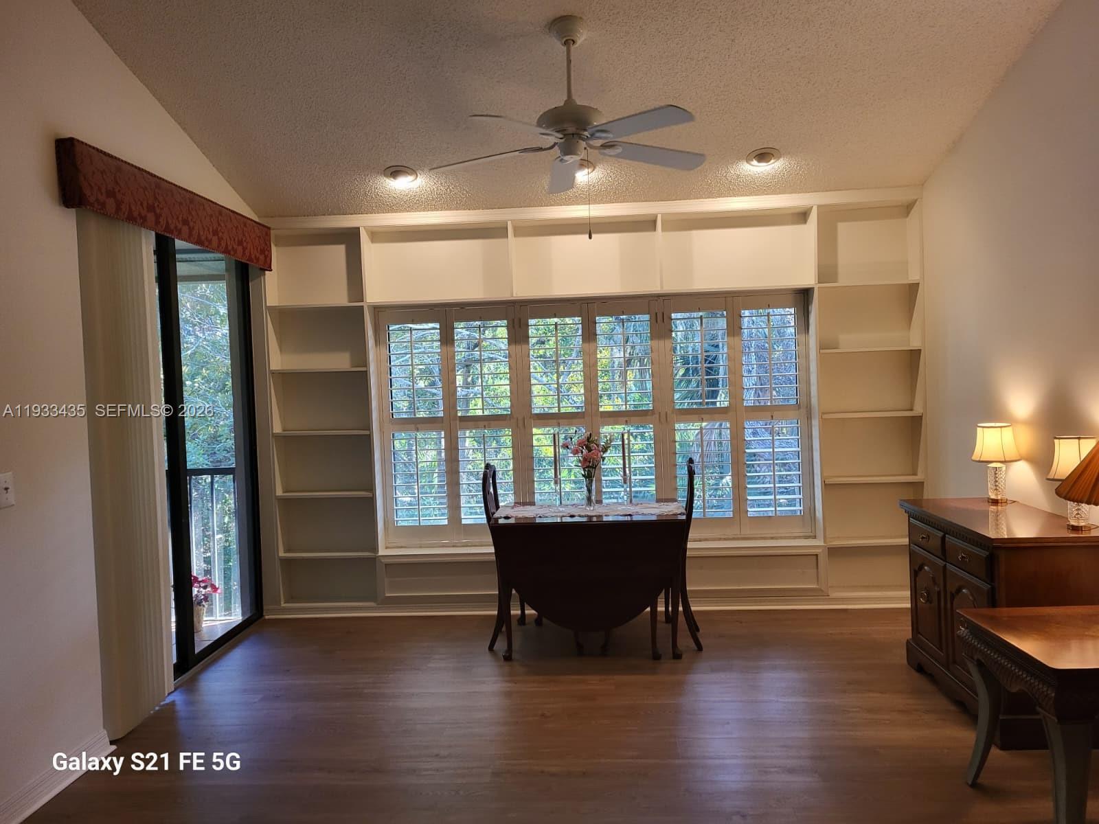 5200 SE Seascape Way # 201