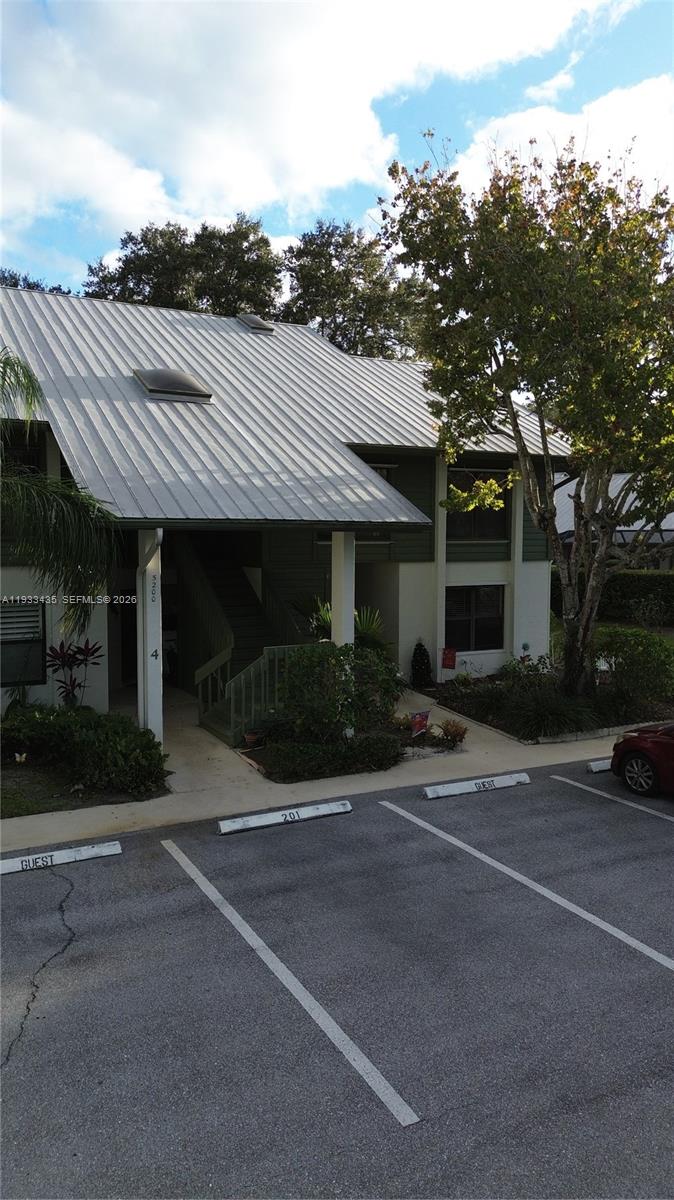 5200 SE Seascape Way # 201