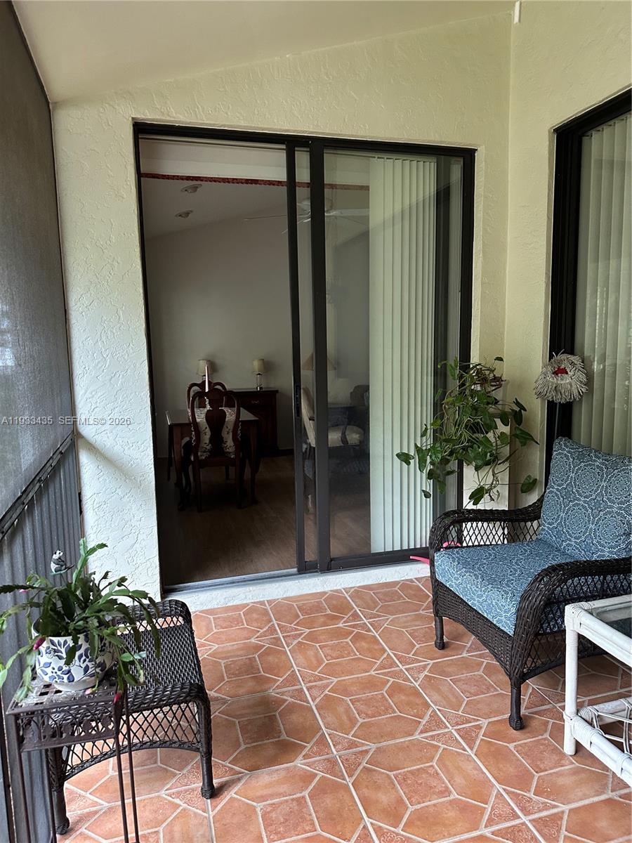 5200 SE Seascape Way # 201