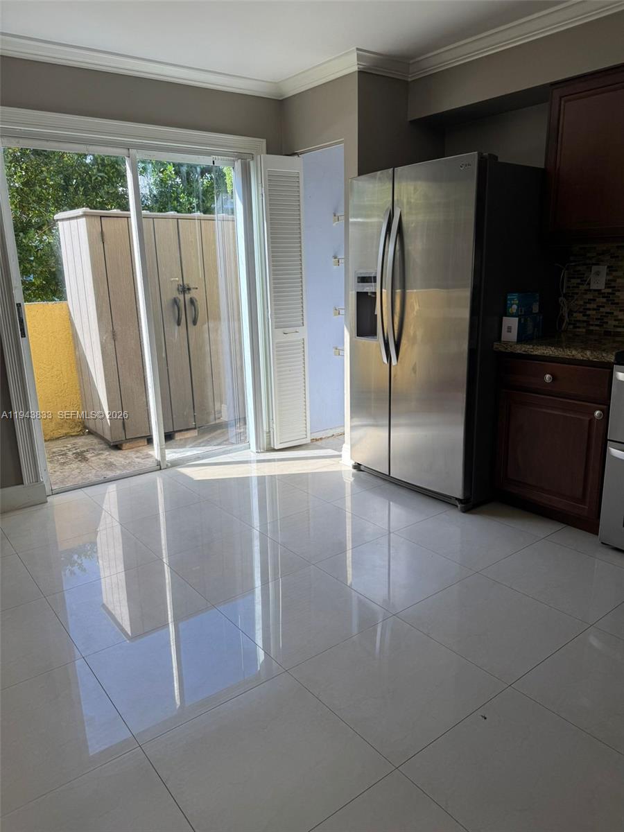 8240 SW 149th Ct # 206 Unit: 7-206