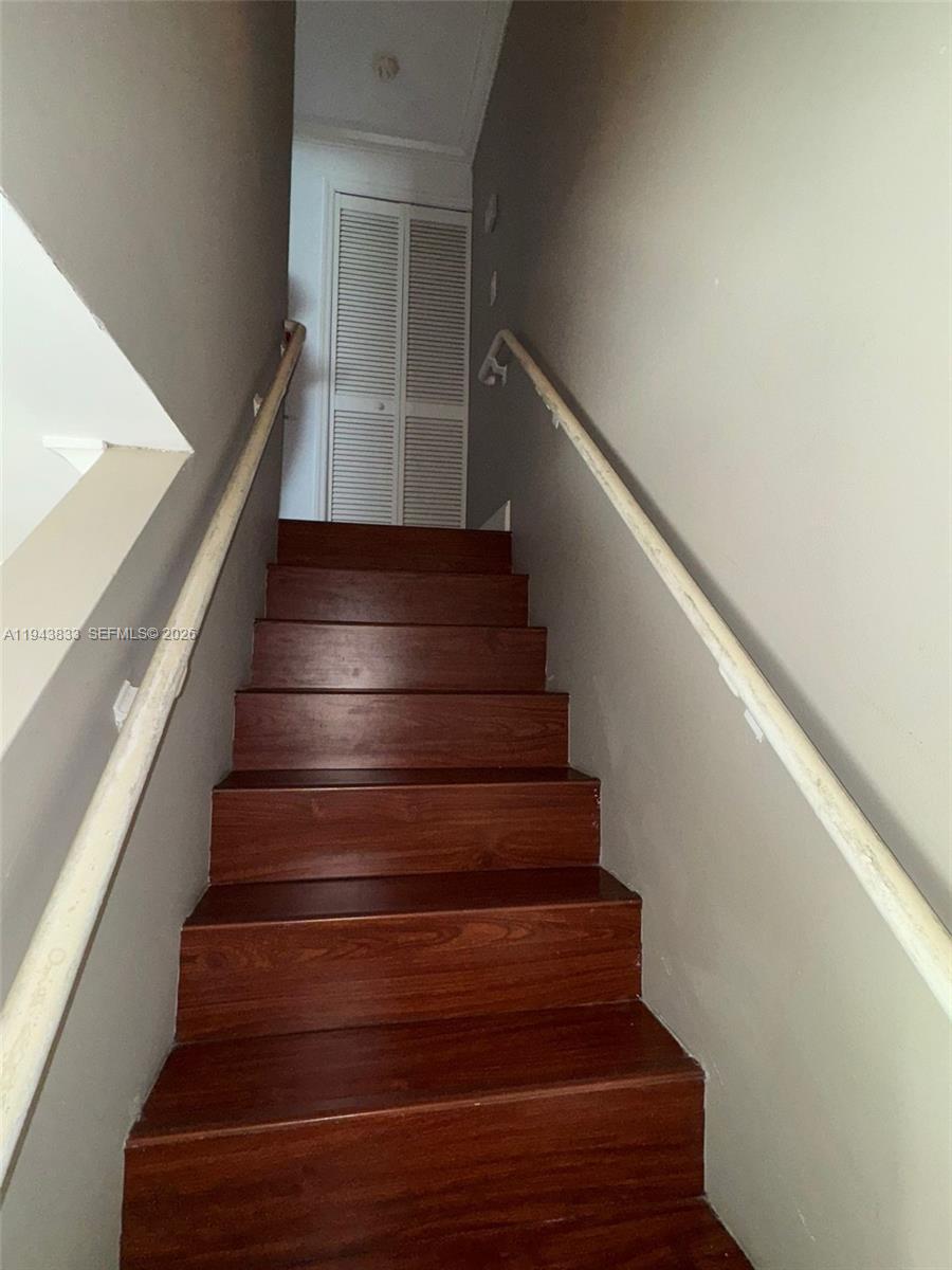 8240 SW 149th Ct # 206 Unit: 7-206