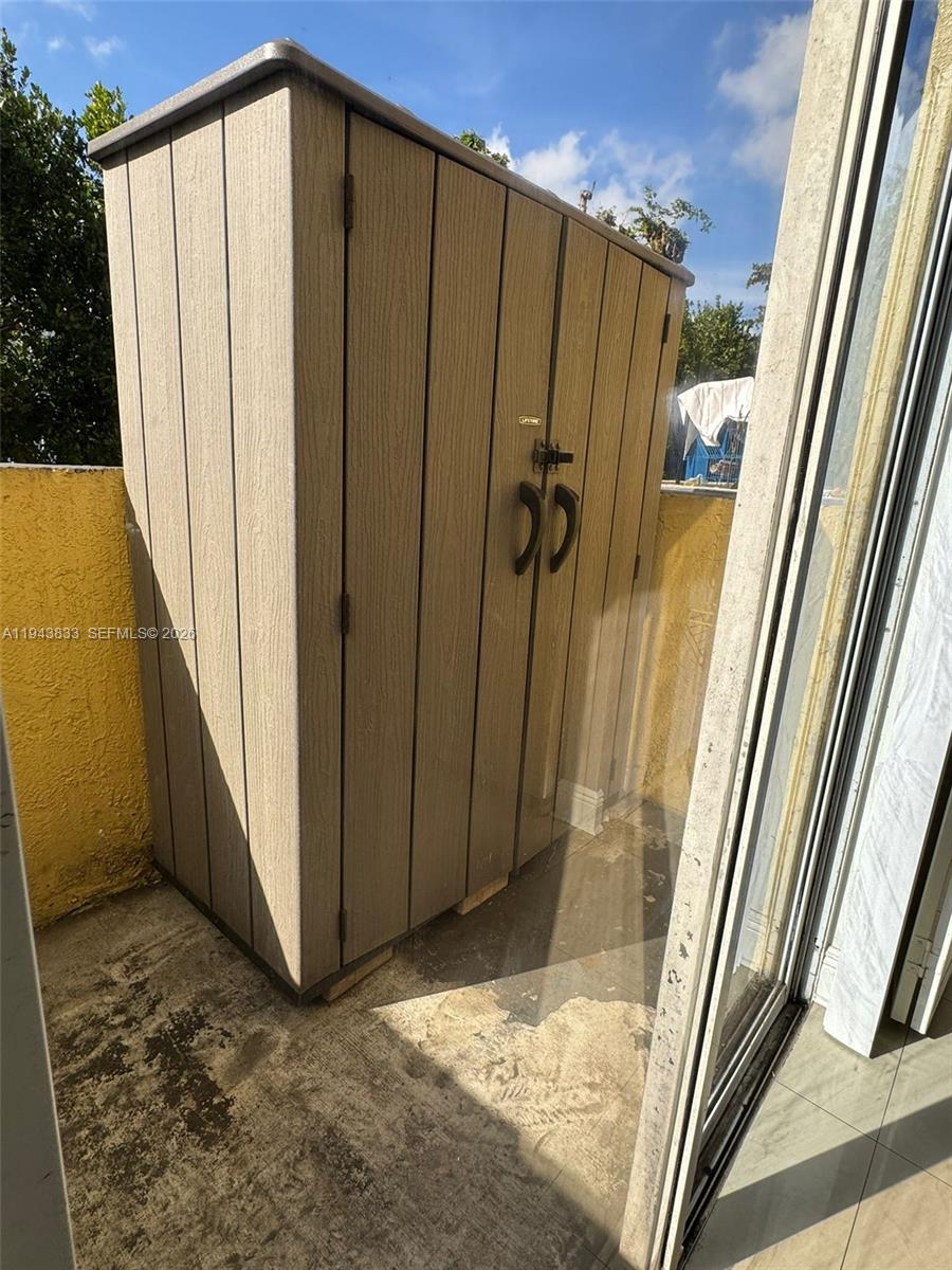 8240 SW 149th Ct # 206 Unit: 7-206