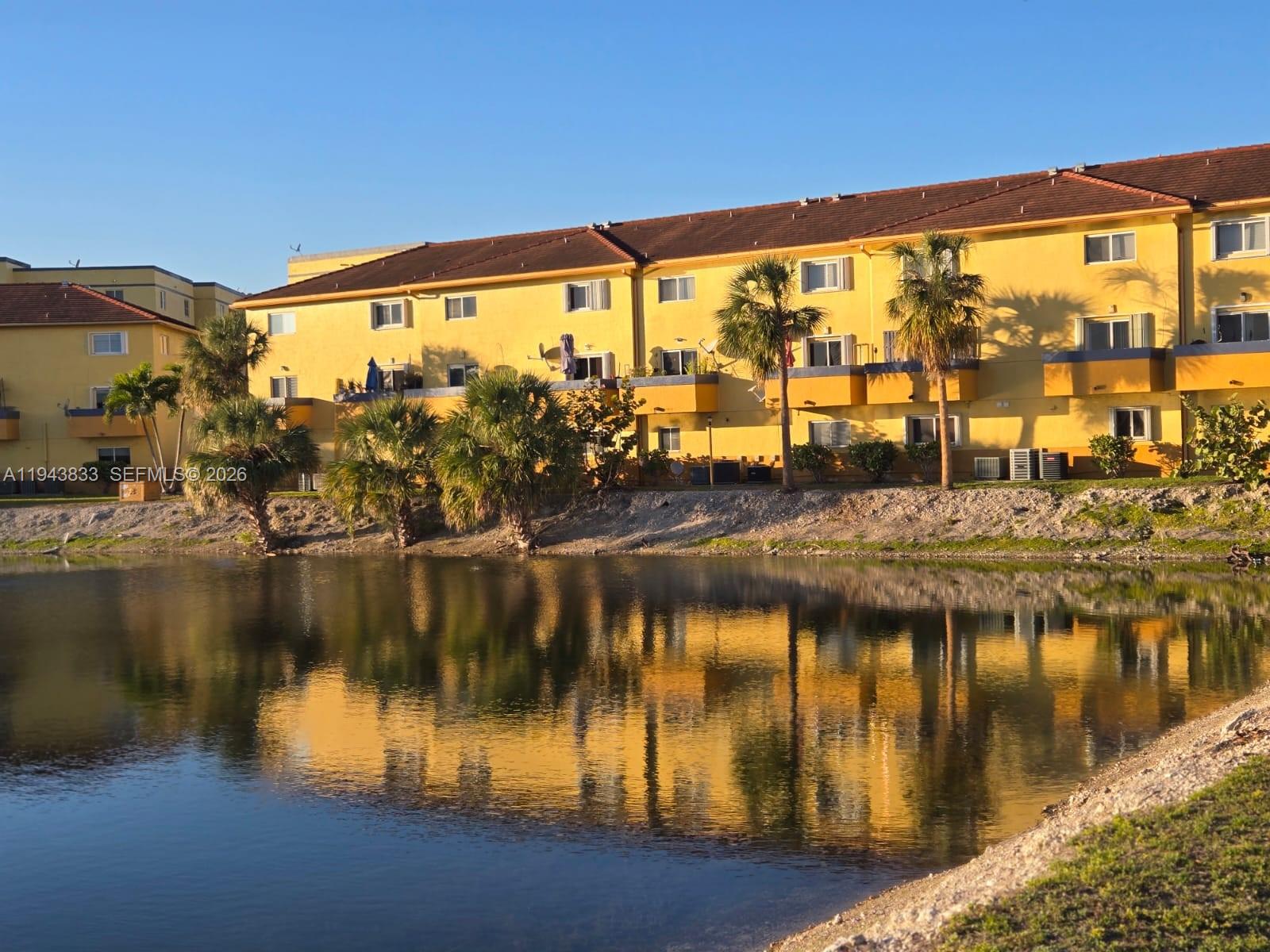 8240 SW 149th Ct # 206 Unit: 7-206