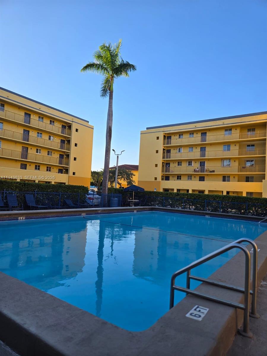 8240 SW 149th Ct # 206 Unit: 7-206