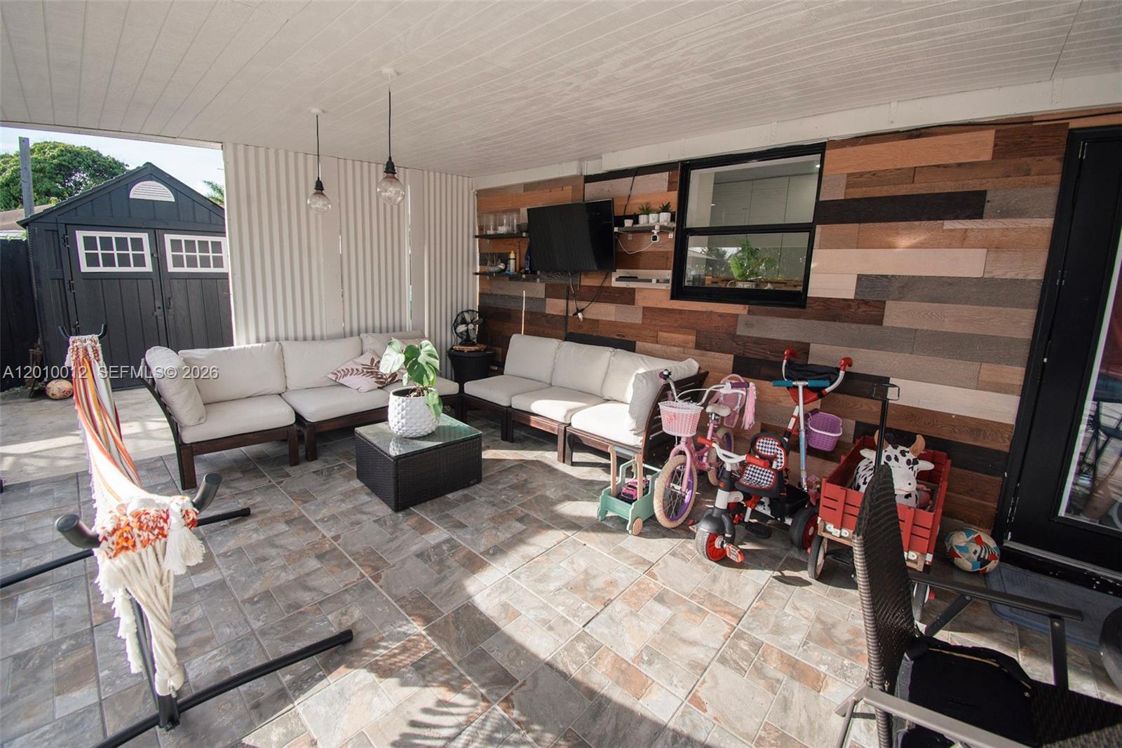 150 NE 31st Street