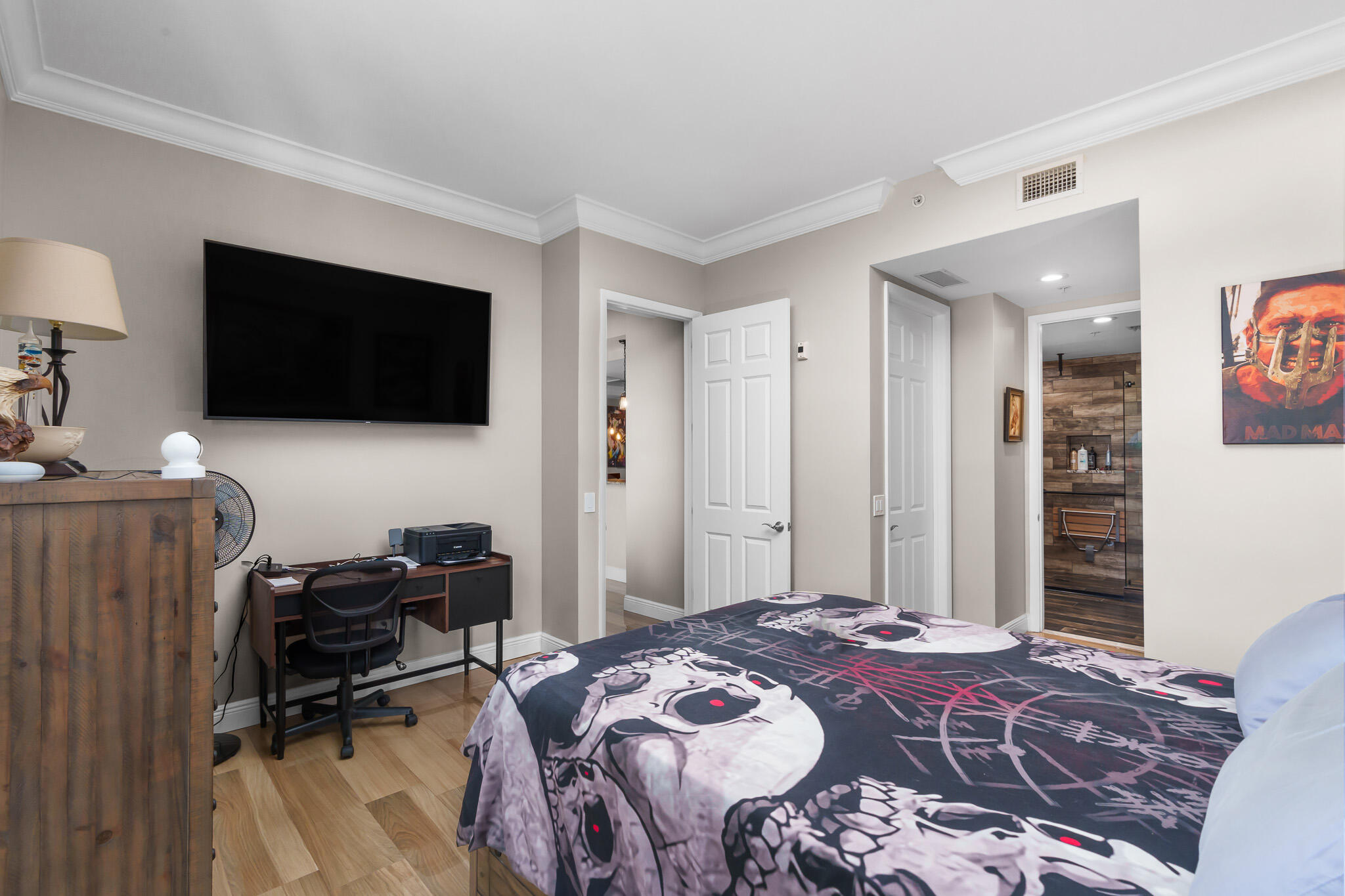 2633 NE 14th Avenue 308