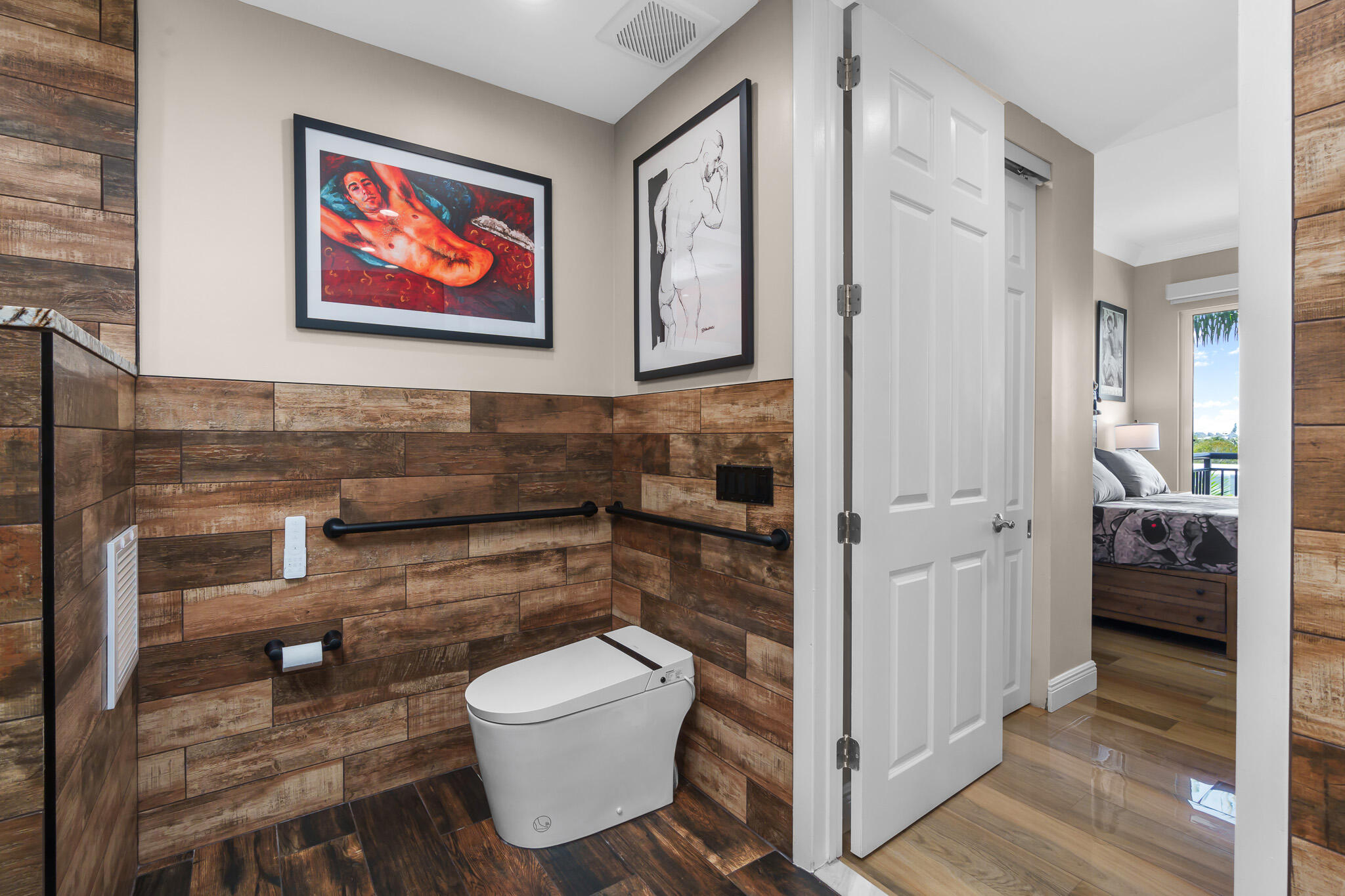 2633 NE 14th Avenue 308