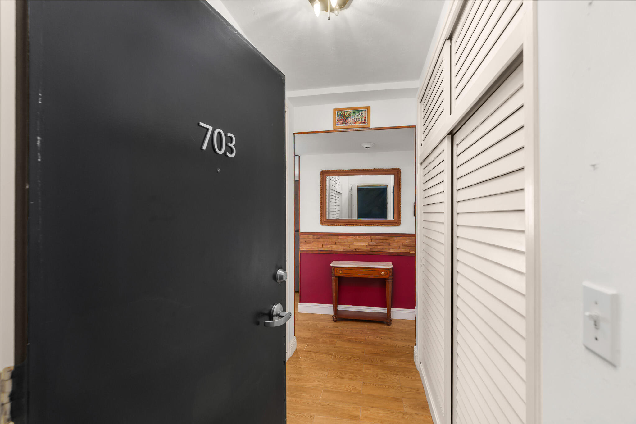 3200 NE 36th Street 703