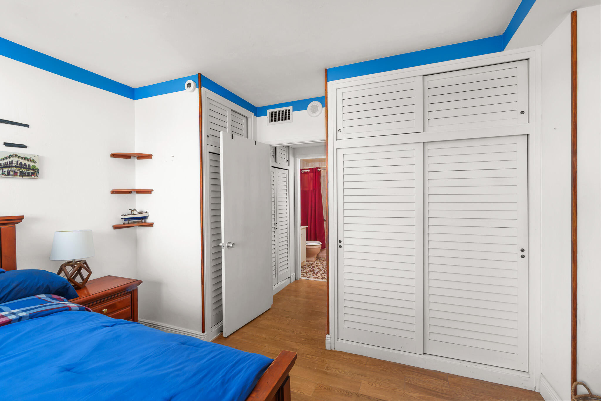 3200 NE 36th Street 703